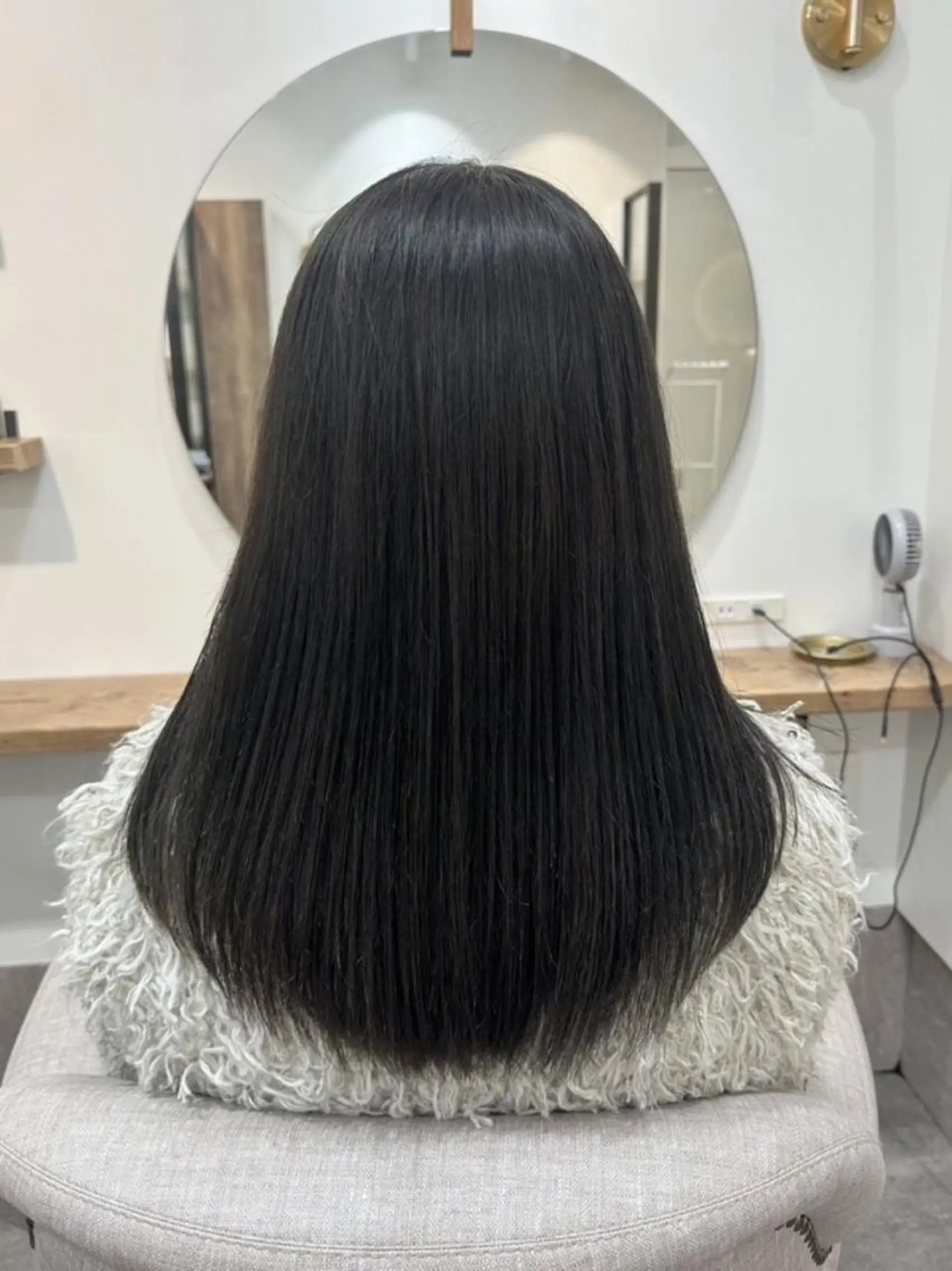 ロング カラー グレージュ Juri ジュリのヘアスタイル