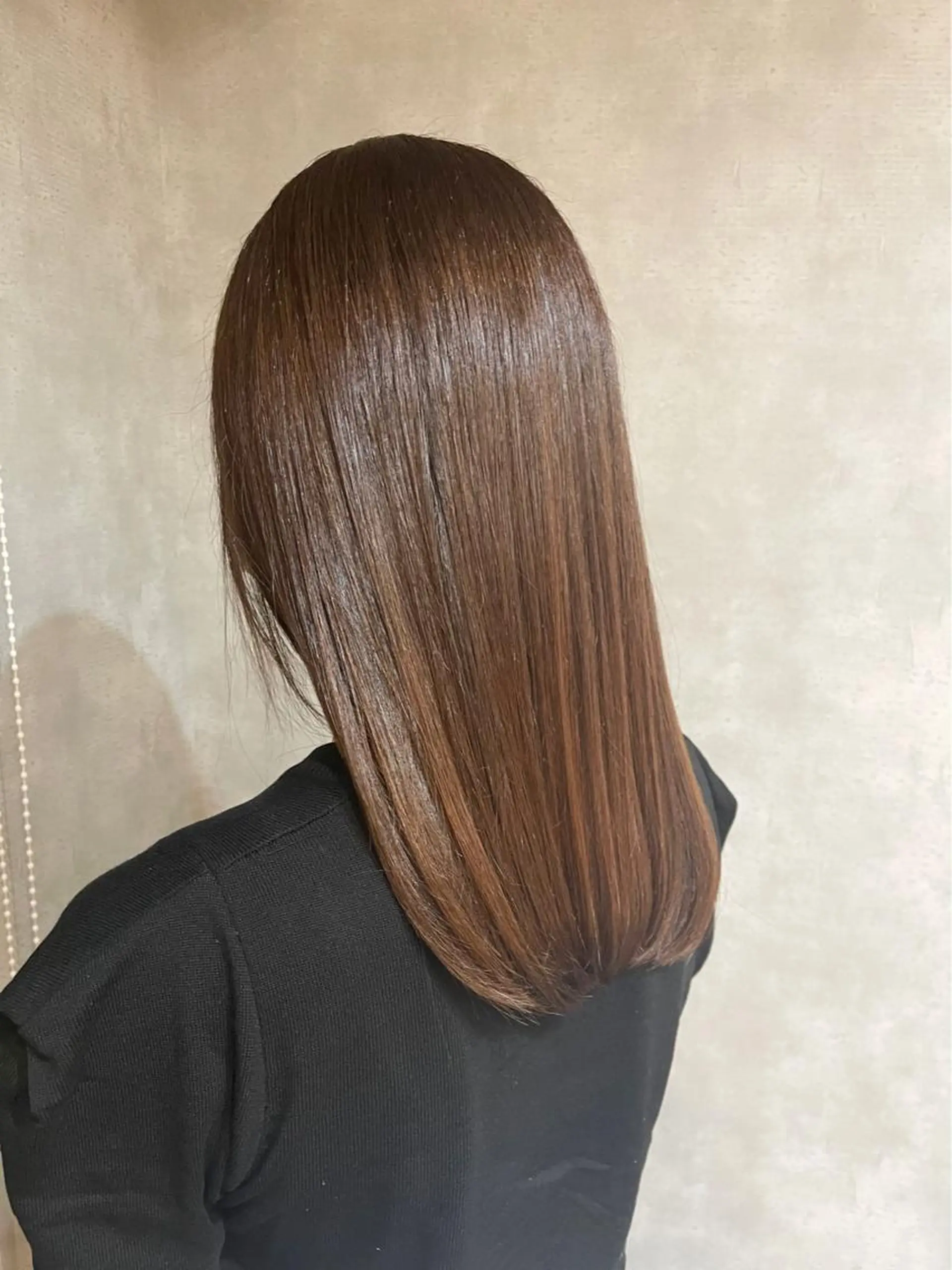 セミロング 髪質改善 alotta所属・栗本 博史のヘアスタイル