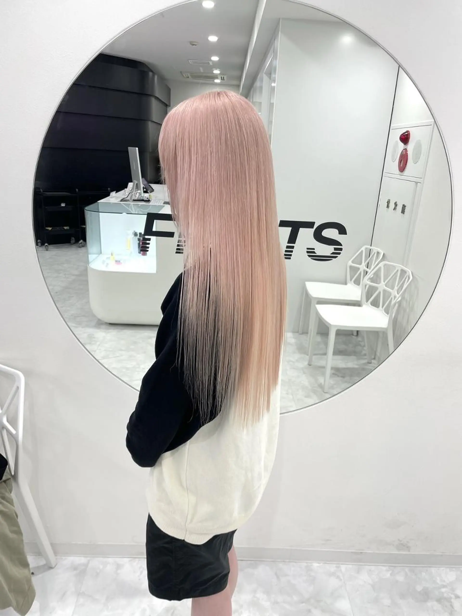 カラー 韓国アイドル🤍ブリ ーチカラー🤍わかなのヘアスタイル