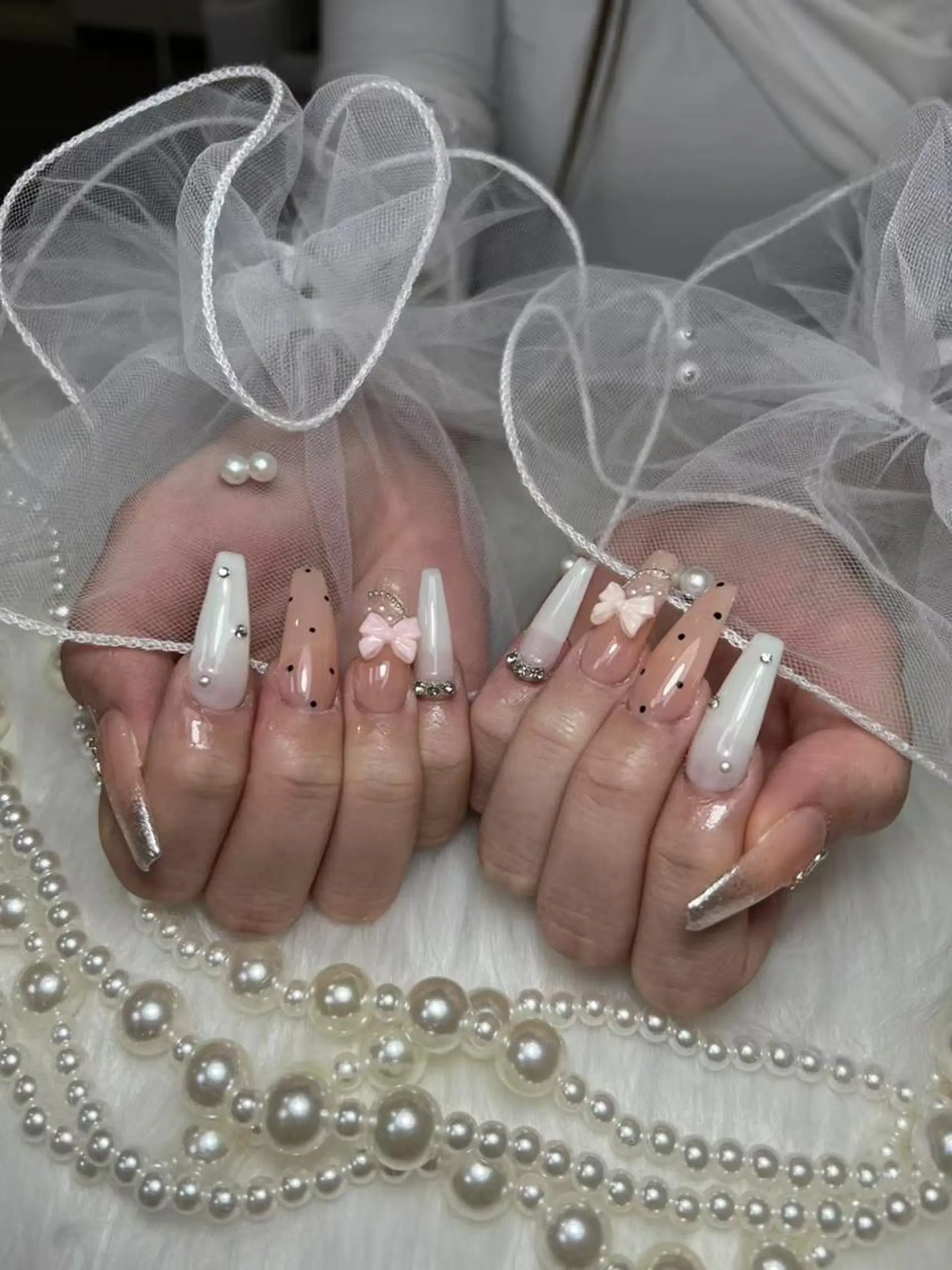 ネイル ハンドネイル DEMAIN- 🌹のネイルデザイン