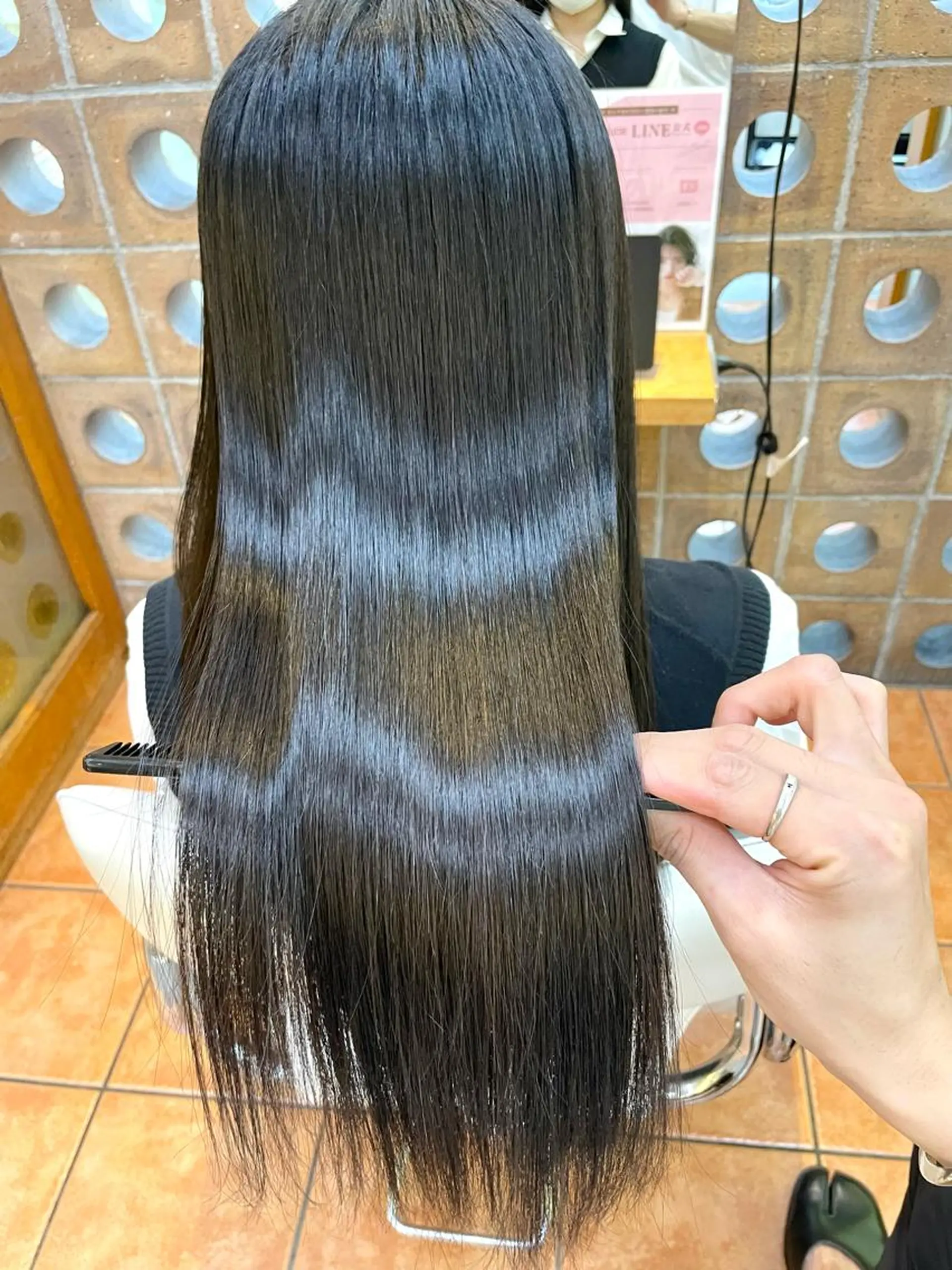 セミロング くせ毛 縮毛矯正 カット 縮毛矯正 ✨美髪矯正&ショート の小林✨のヘアスタイル