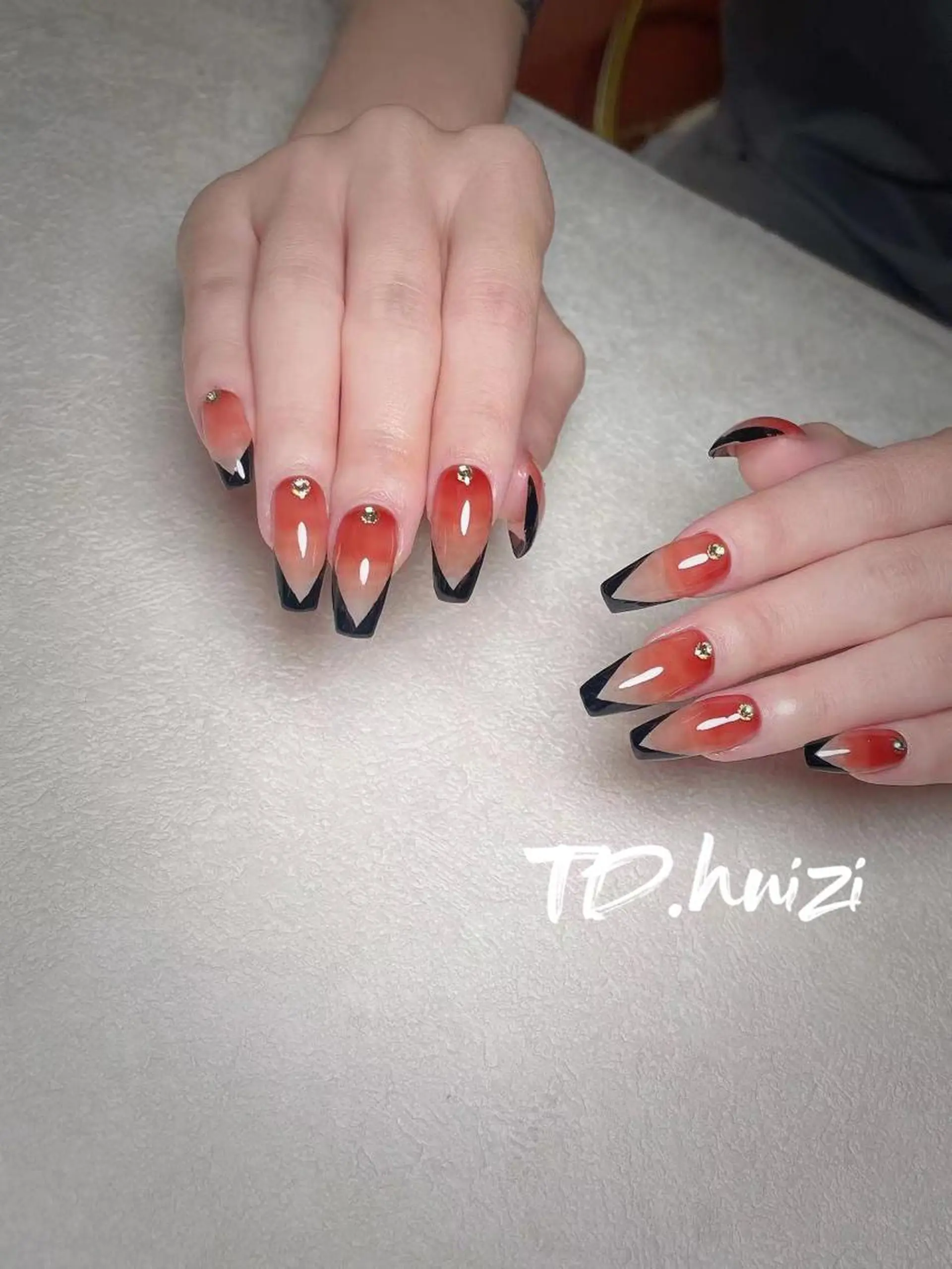 セミロング めぐみのネイルサロン 惠のネイルデザイン