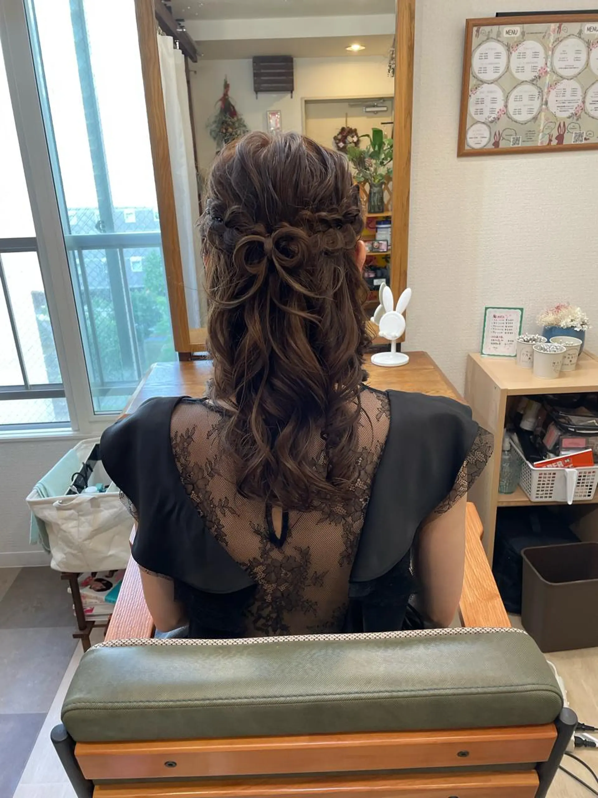 ヘアアレンジ HempBeauty 浅野アサミのヘアスタイル