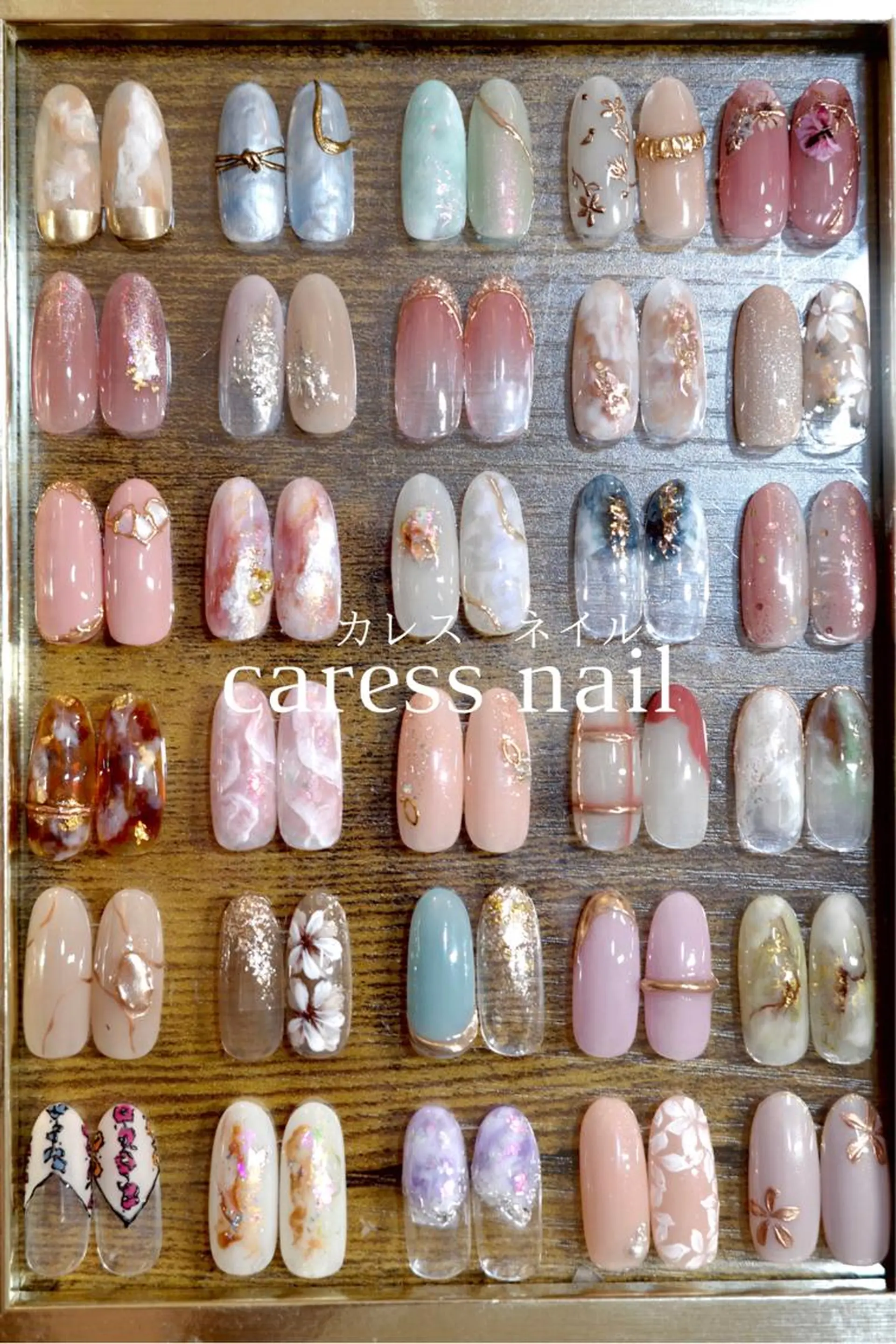 ネイル caress  nail カレスネイル　代々木上原所属・カレスネイル さいのネイルデザイン