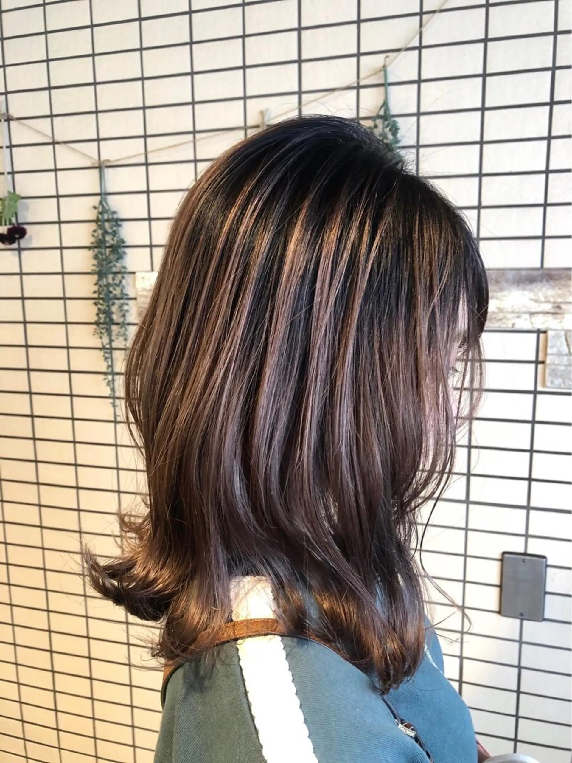 セミロング カラー 鈴木 マサアキのヘアスタイル