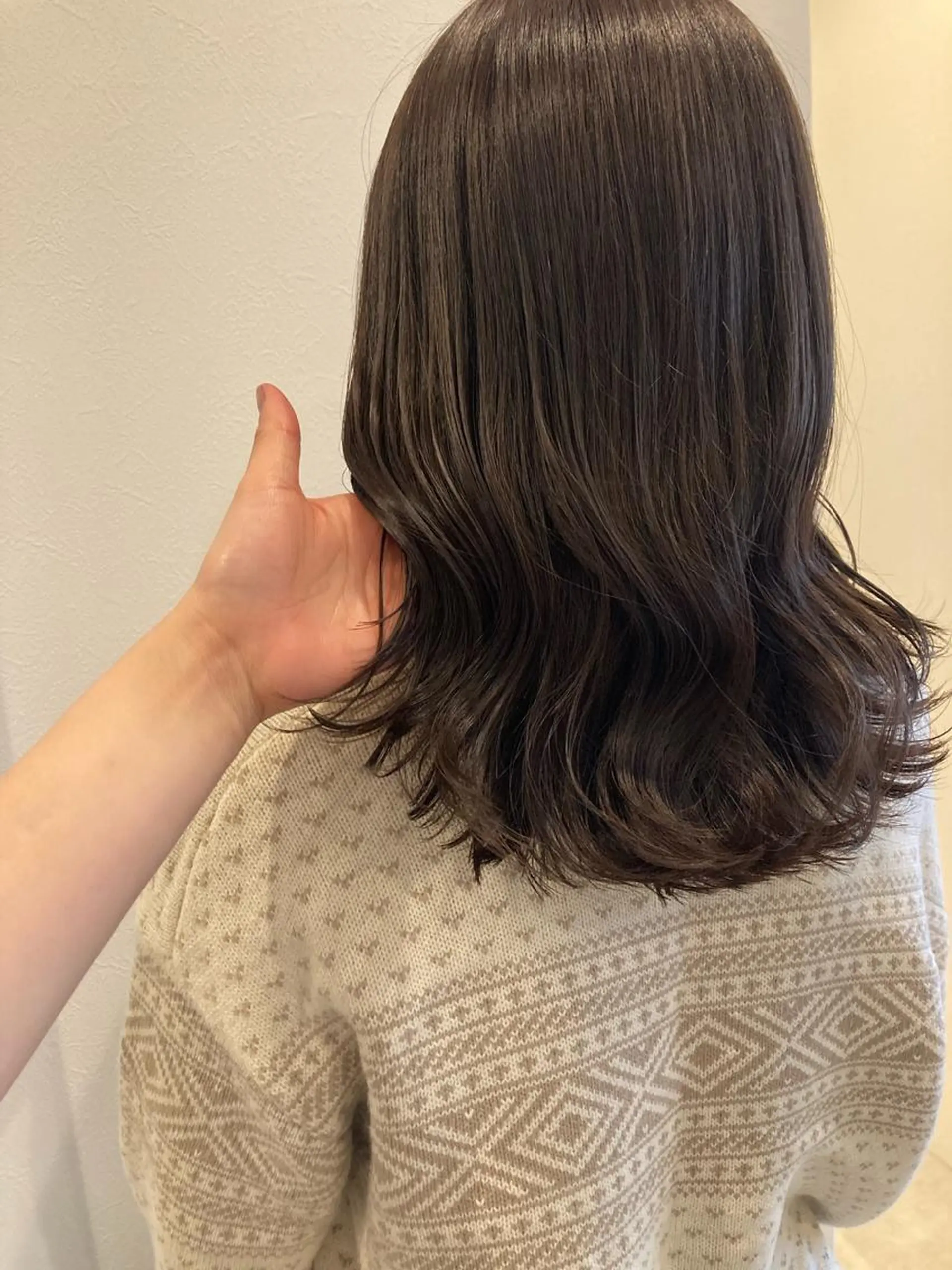 セミロング ヘアカラー トリートメント ✨色持ちの良い艶 カラー✨蟹江真世のヘアスタイル