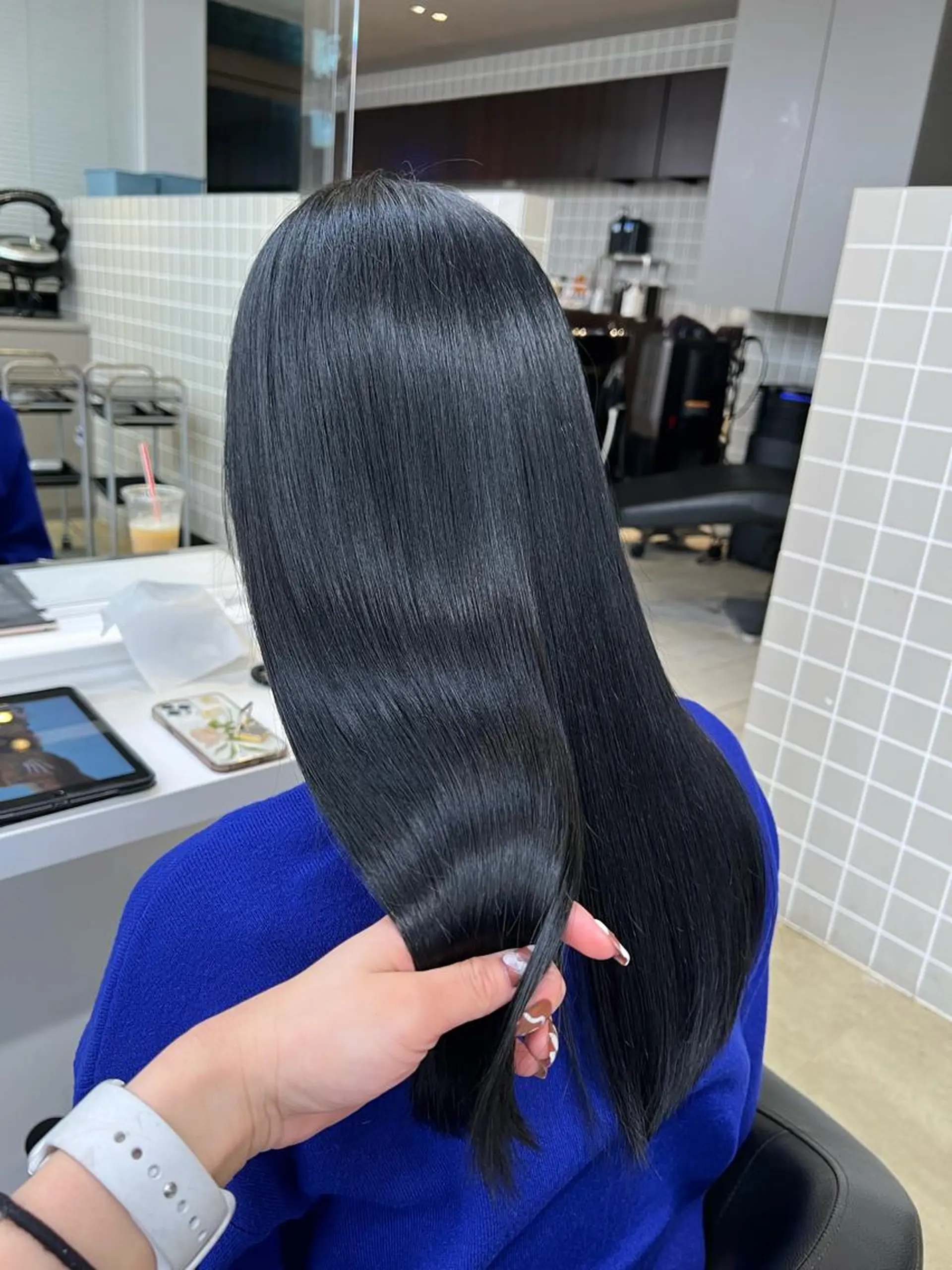 ミディアム カラー ヘアアレンジ ヘアカラー neon hair所属・🩵 JURI🩵のヘアスタイル