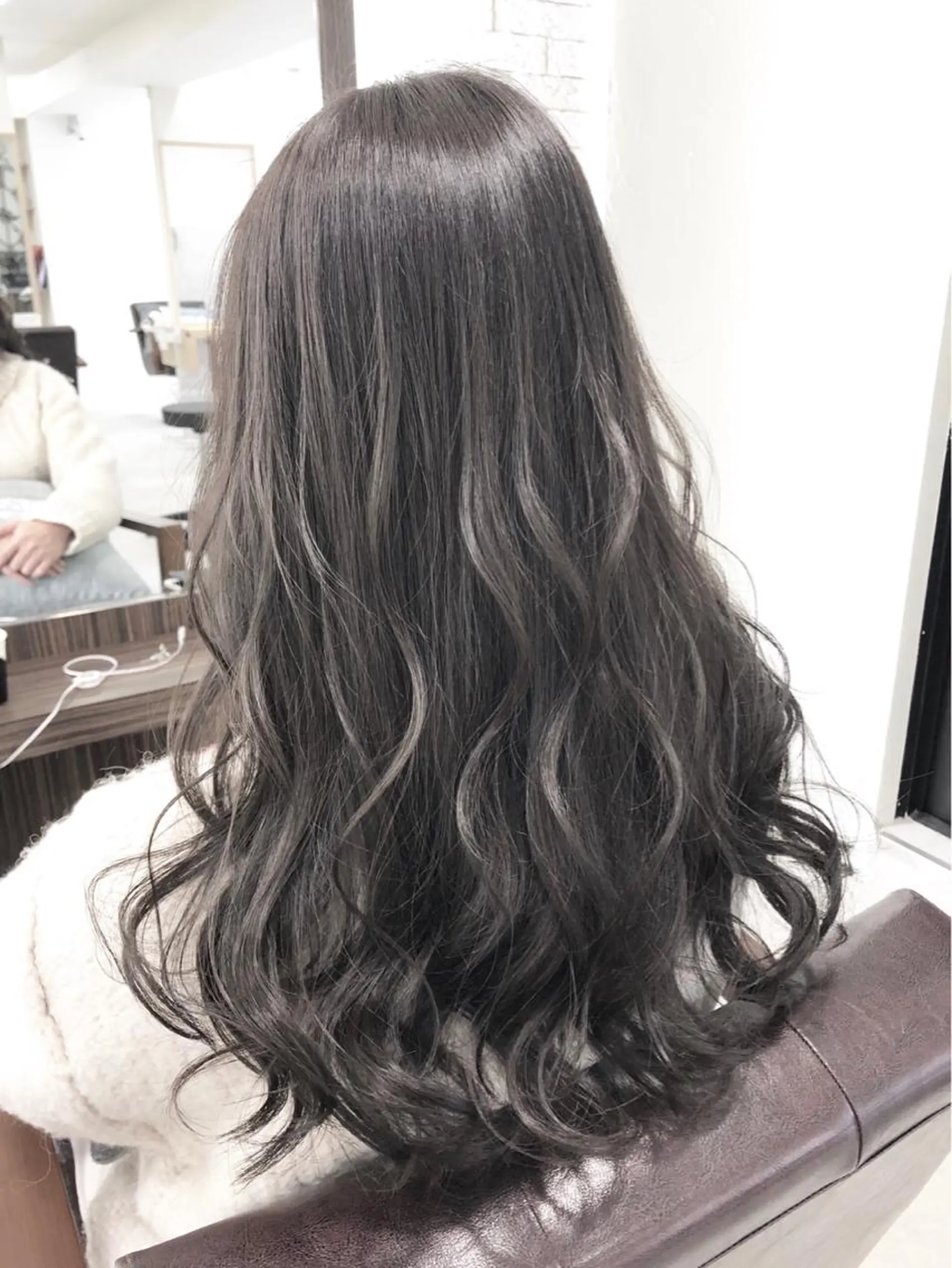 ロング カラー カット ヘアカラー トリートメント Zina 難波所属・YUDA 湯田のヘアスタイル