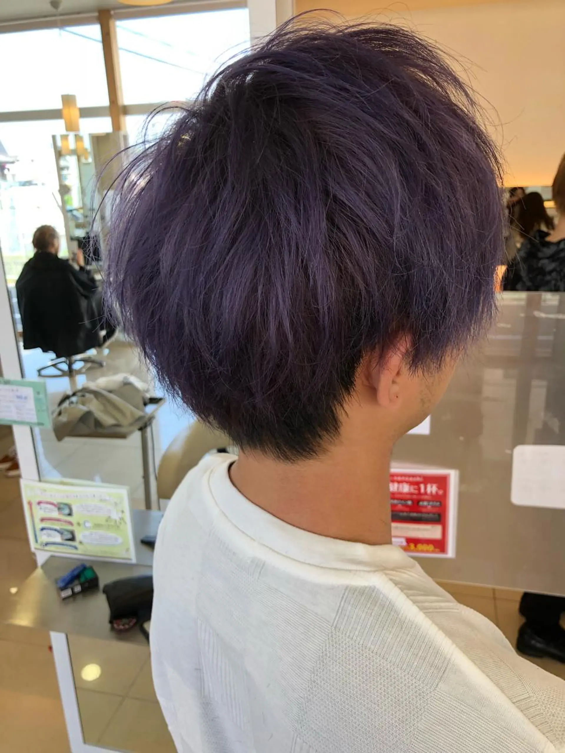 カラー 牧野 佳樹のヘアスタイル