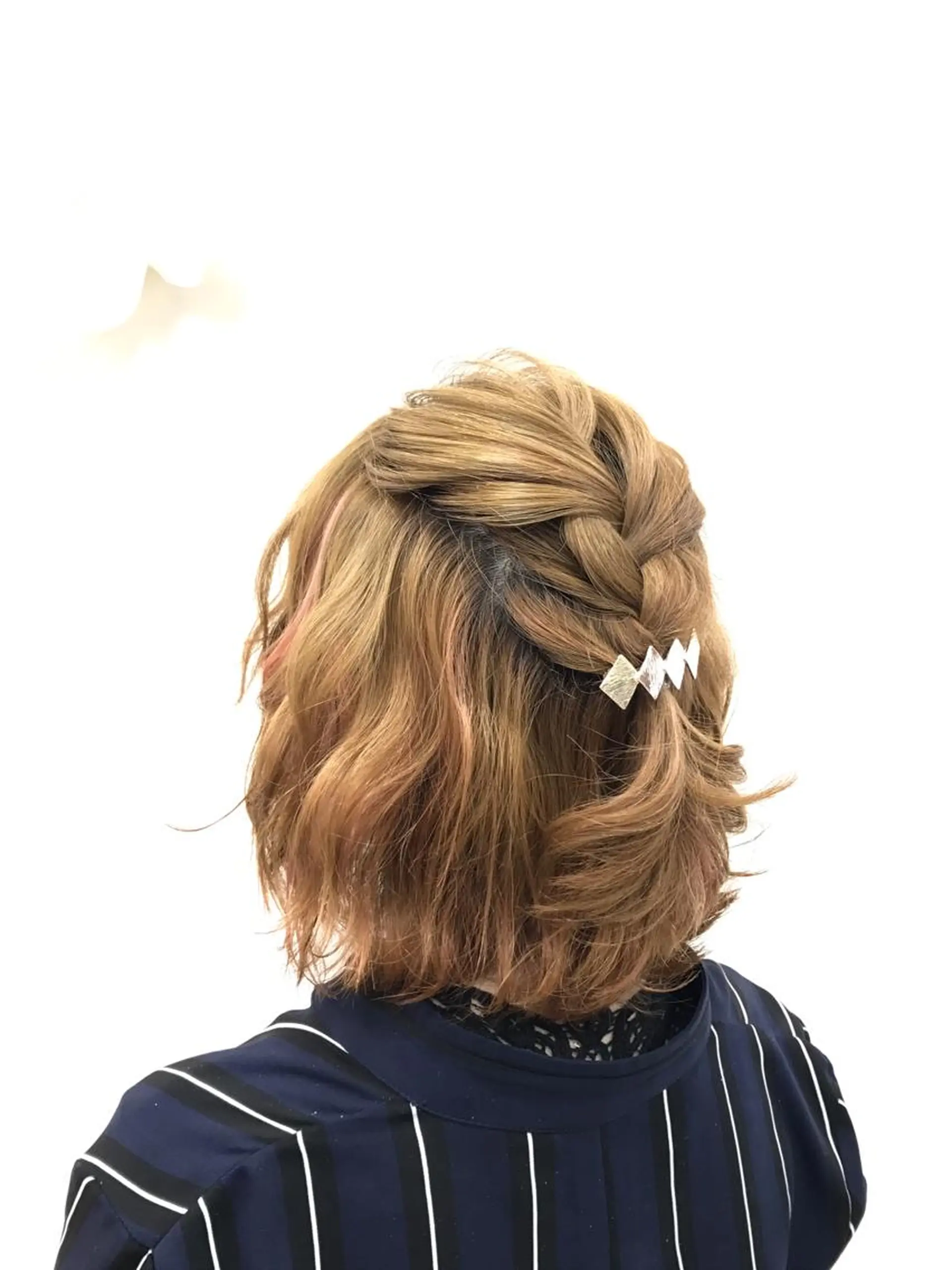 ショート カラー ヘアアレンジ CesLions大井町店(セリオンオオイマチテン)所属・【セリオン大井町店】 SUZUKIのヘアスタイル