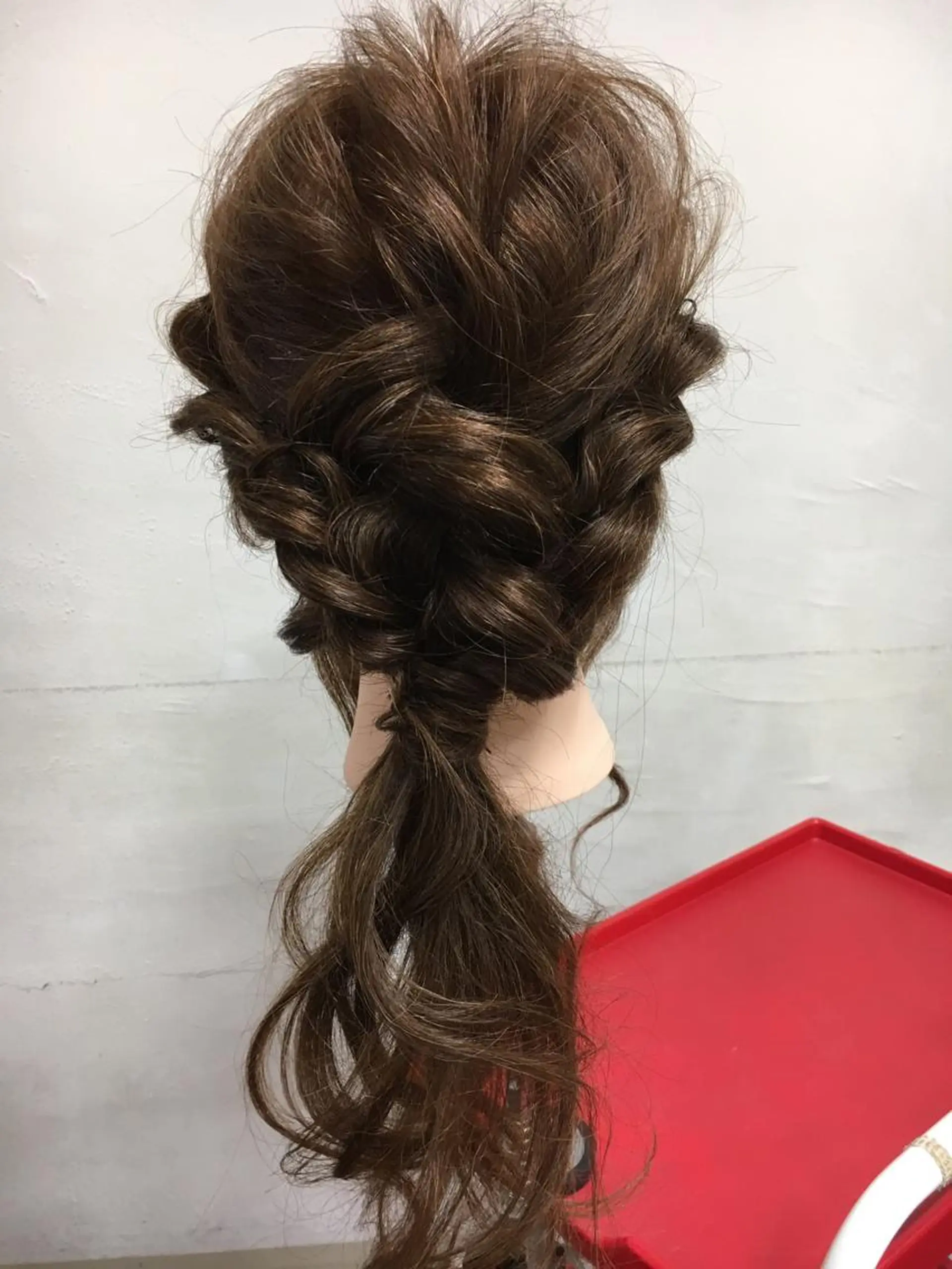 ロング ヘアアレンジ GLAD 萩原のヘアスタイル