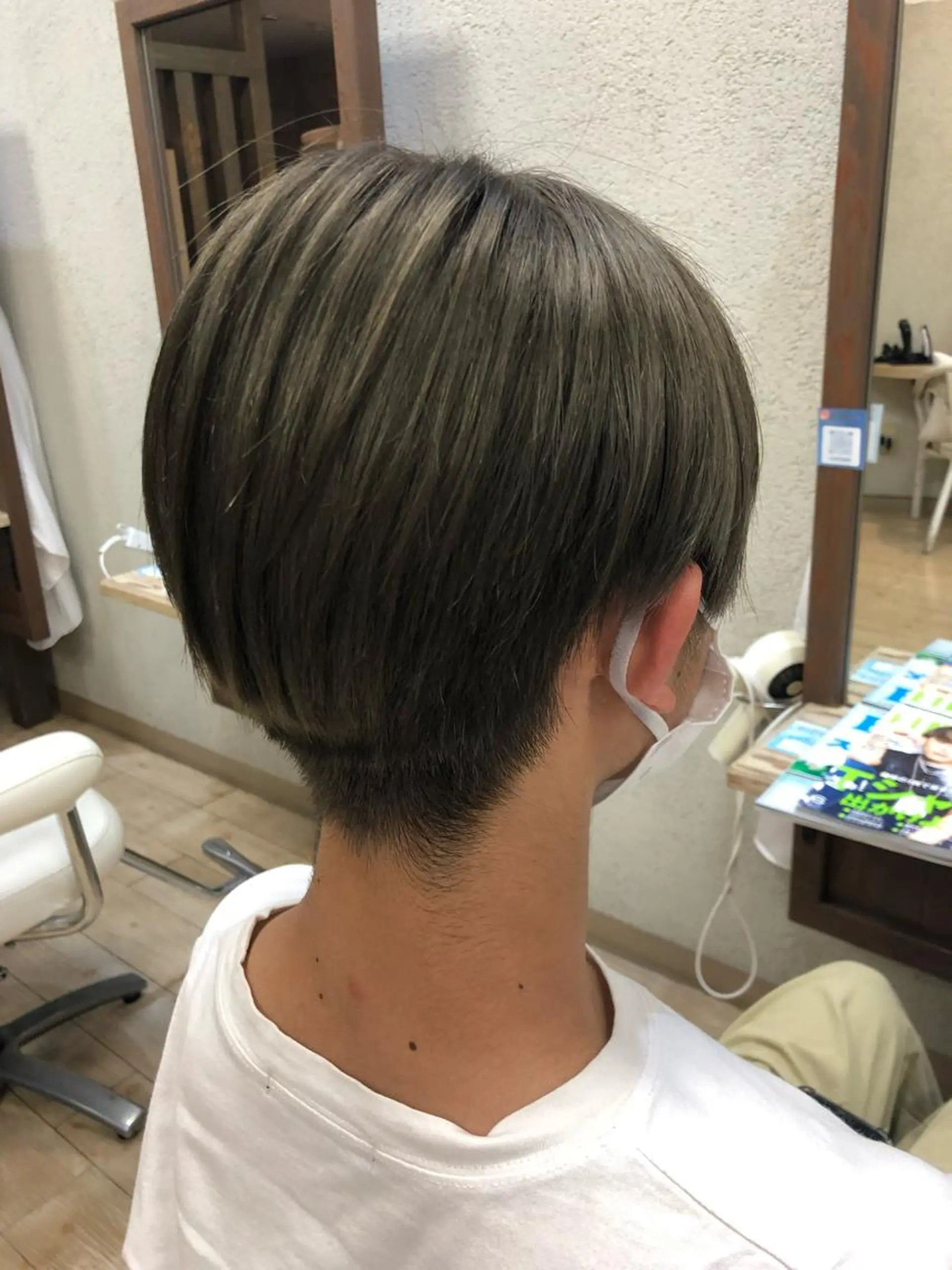 カラー メンズ グレージュ カット 縮毛矯正 阿部 美咲のヘアスタイル