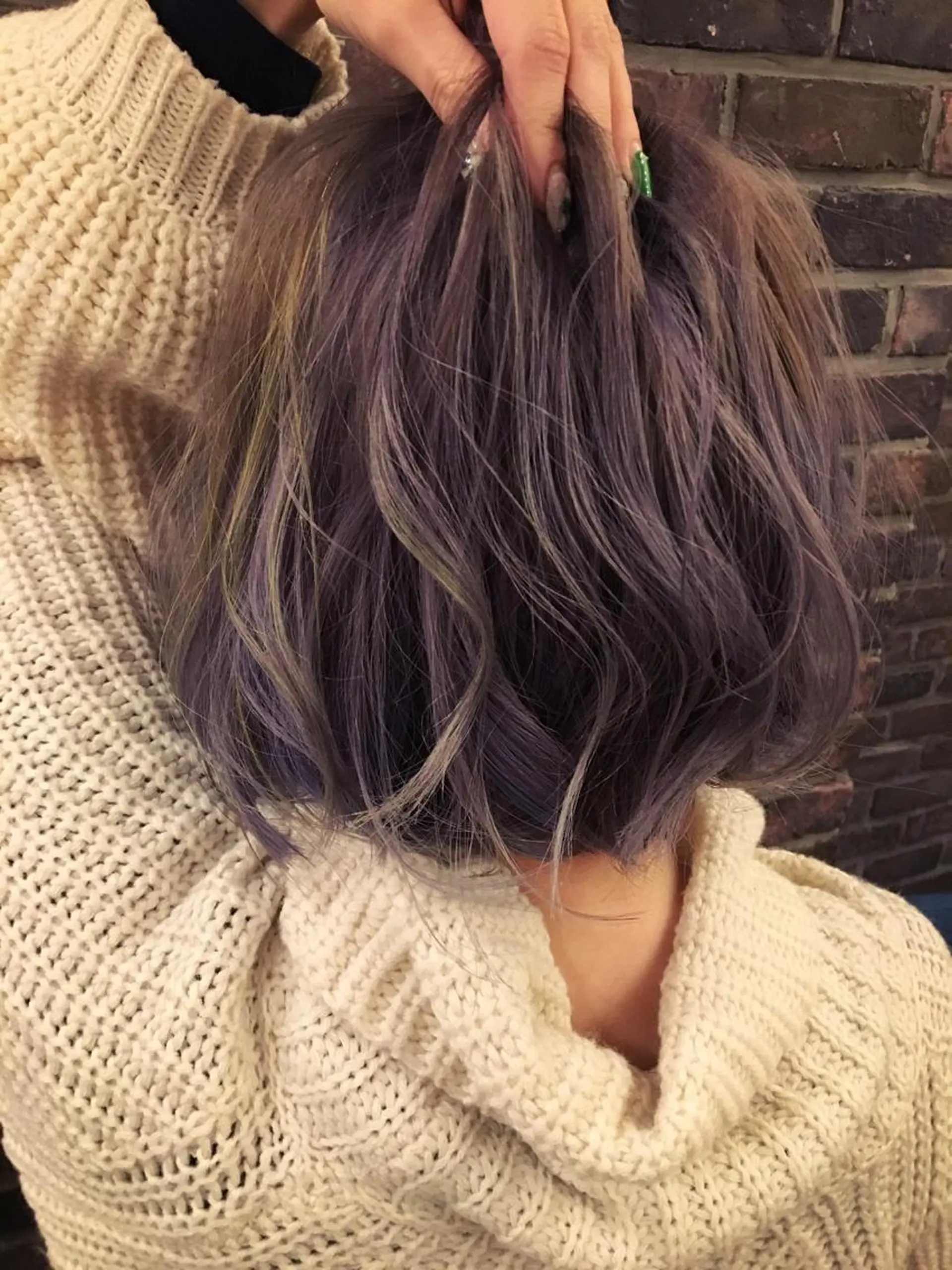 ショート カラー パーマ ブリーチ ハイライトカラー パープルカラー イエローカラー ハイライト ヘアカラー ✖️リーアキト LEEAKITO✖️のヘアスタイル