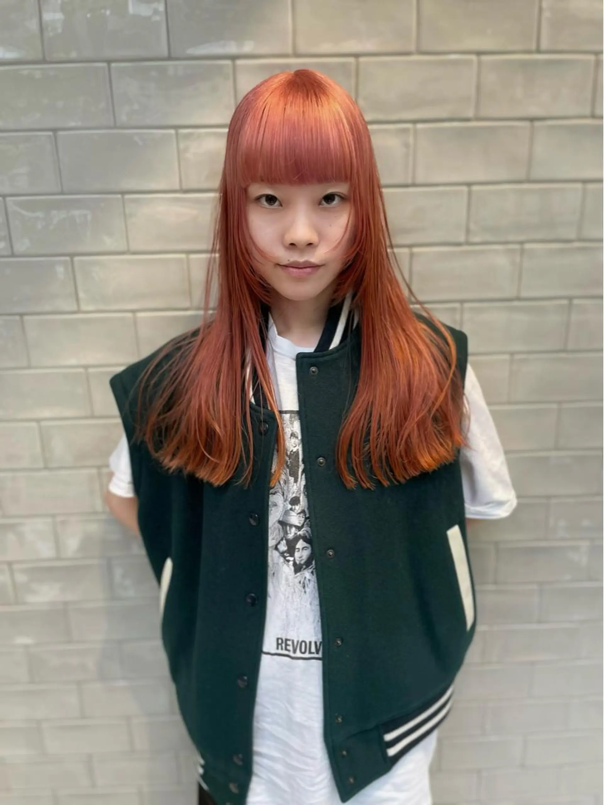 ロング カラー ピンクカラー 顔まわりレイヤー レイヤーカット カット ヘアカラー トリートメント SALOWIN所属・ブリーチ✨ ボブ✨レイヤーのヘアスタイル