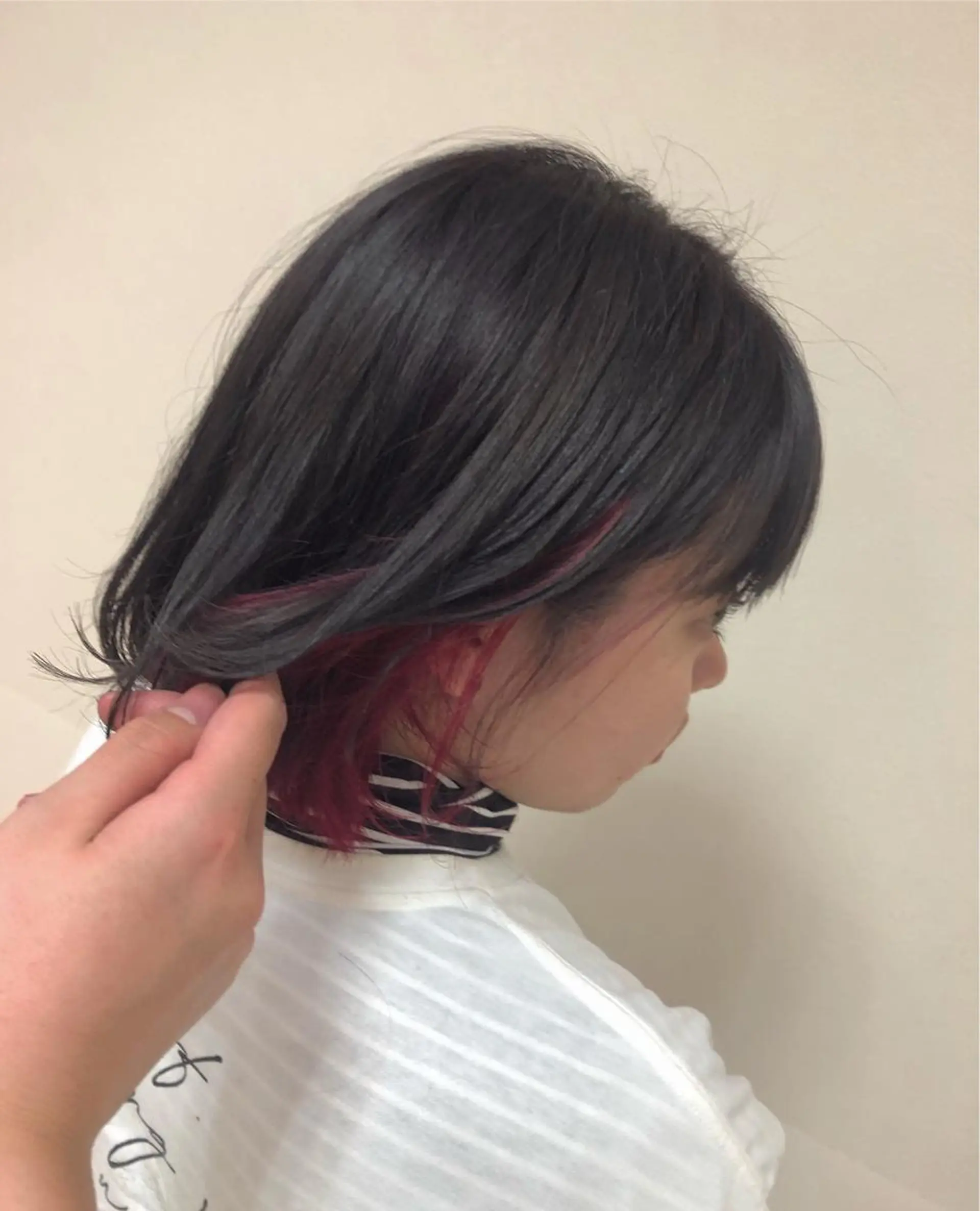 ミディアム カラー ヘアアレンジ グレージュ レッドカラー シルバー シルバーグレージュ enurk店 🍋 丸谷みく♥のその他イメージ