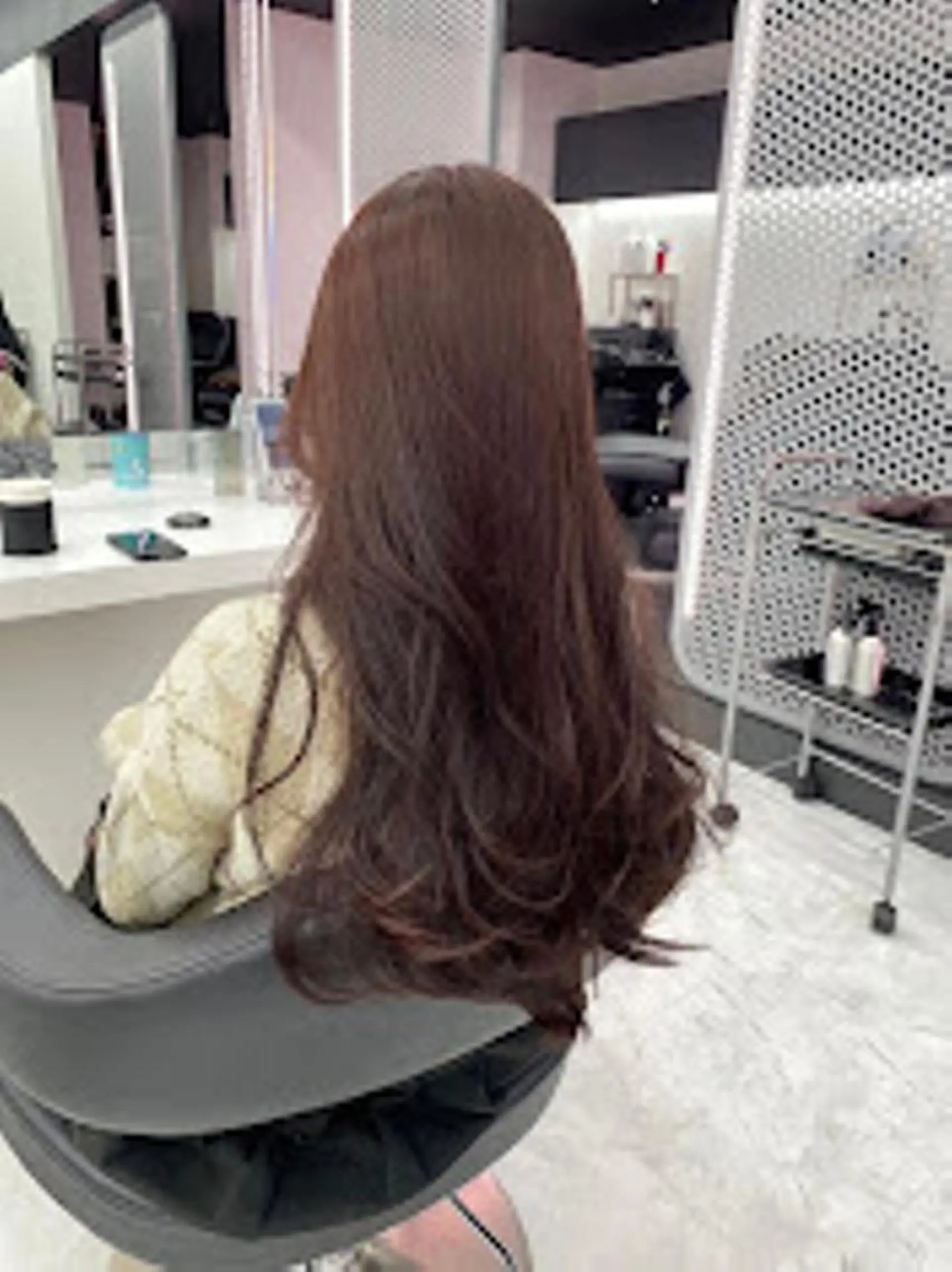 カラー 🪞【公式】表参道 🪞knot🪞のヘアスタイル