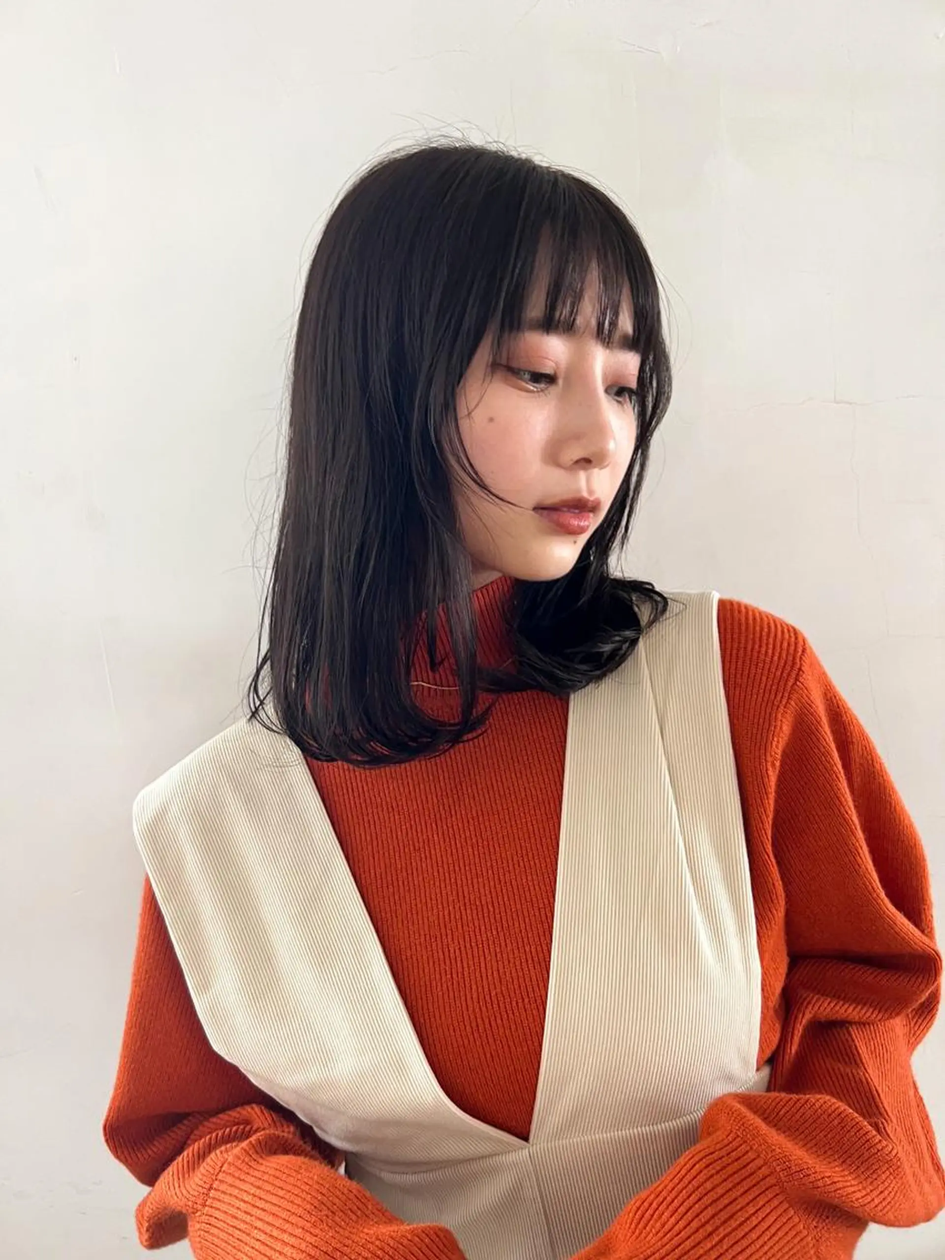 ロング 顔周りカット レイヤーカット カットカラーモデル BASSA上石神井店のヘアスタイル