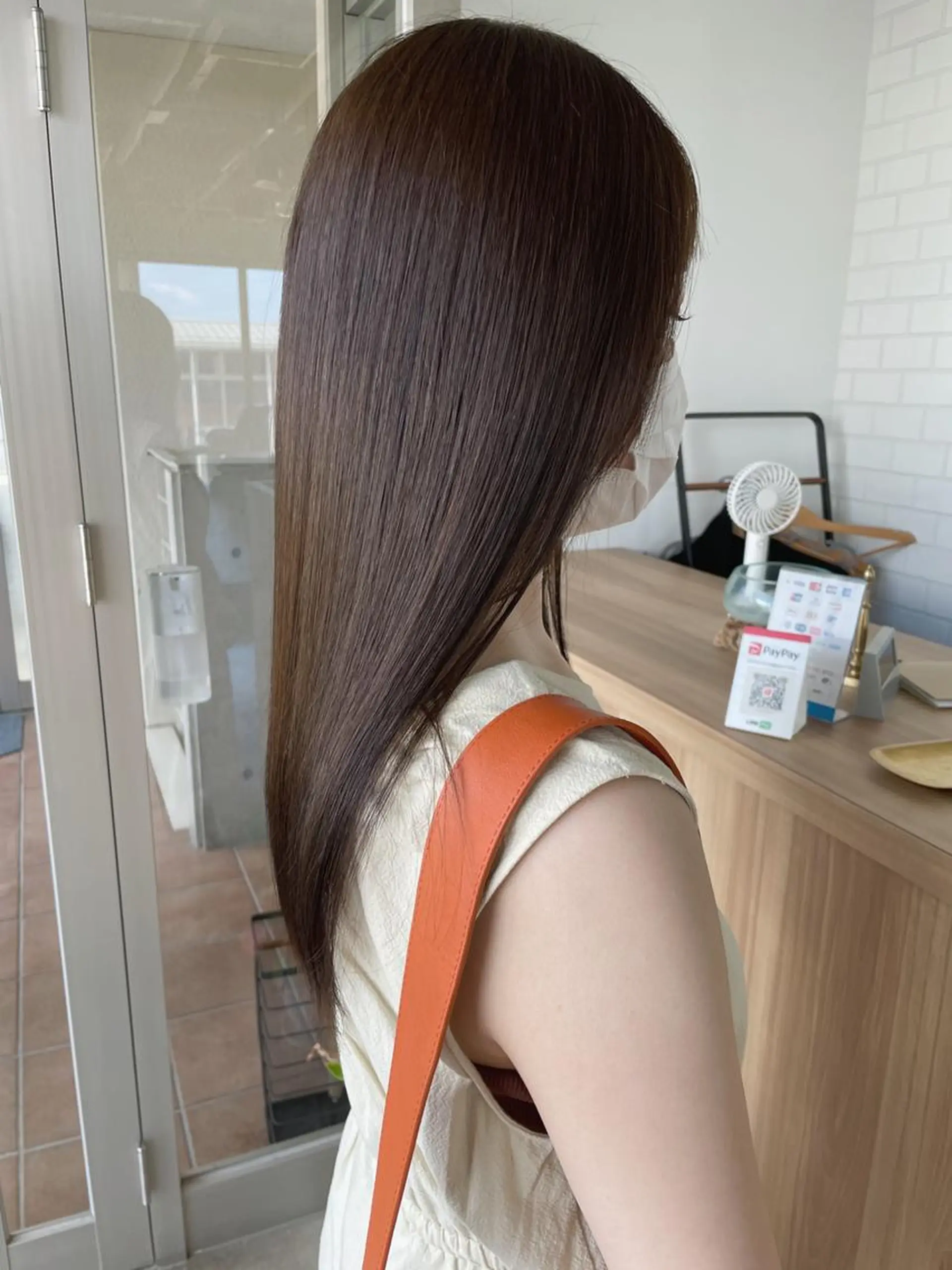 セミロング カラー ブリーチ ブリーチなしカラー 村田 和佳のヘアスタイル