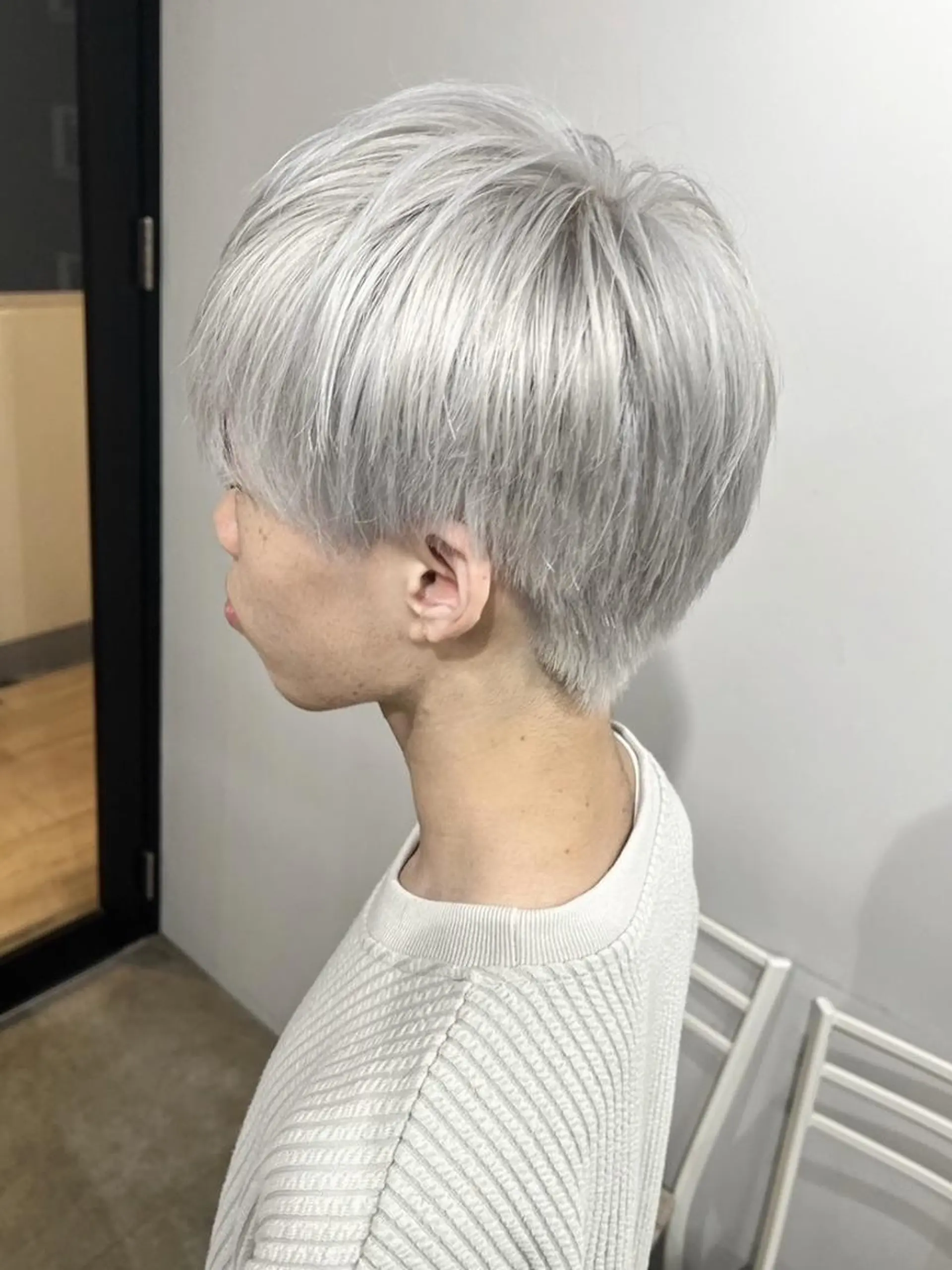 ミディアム カラー メンズ メンズブリーチ ブリーチ ダブルカラー カット ヘアカラー ✨【公式】 juhl.横浜✨のヘアスタイル