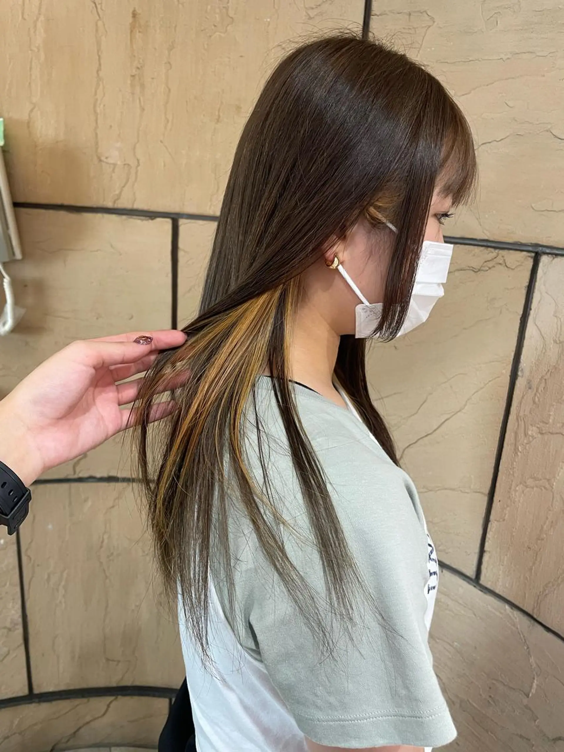 ロング 🦄艶カラー×韓国 NANA💎🐬のヘアスタイル