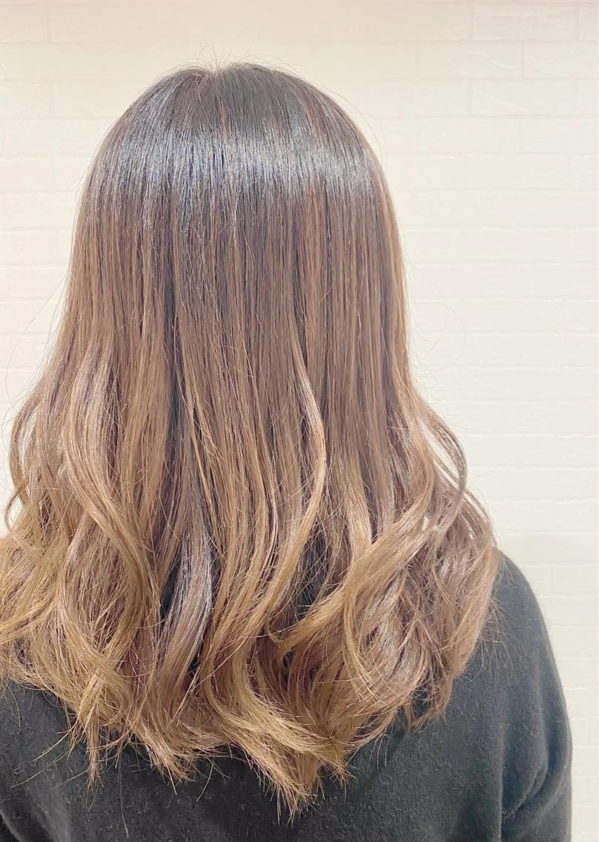 カラー GRANLUSSO 〜グランルッソ駅前店所属・木口 嘉美のヘアスタイル