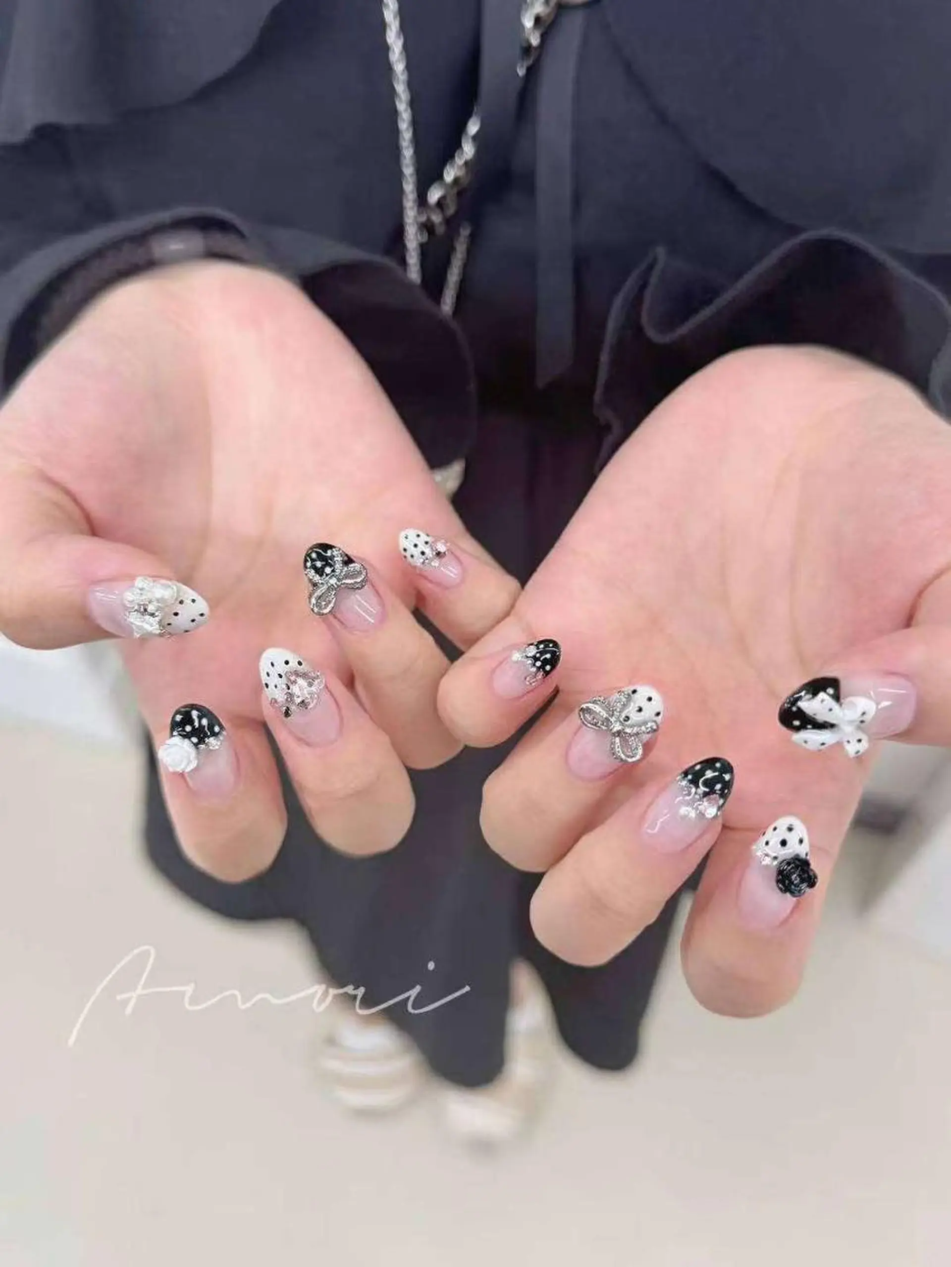 ネイル 大﨑 ななのネイルデザイン