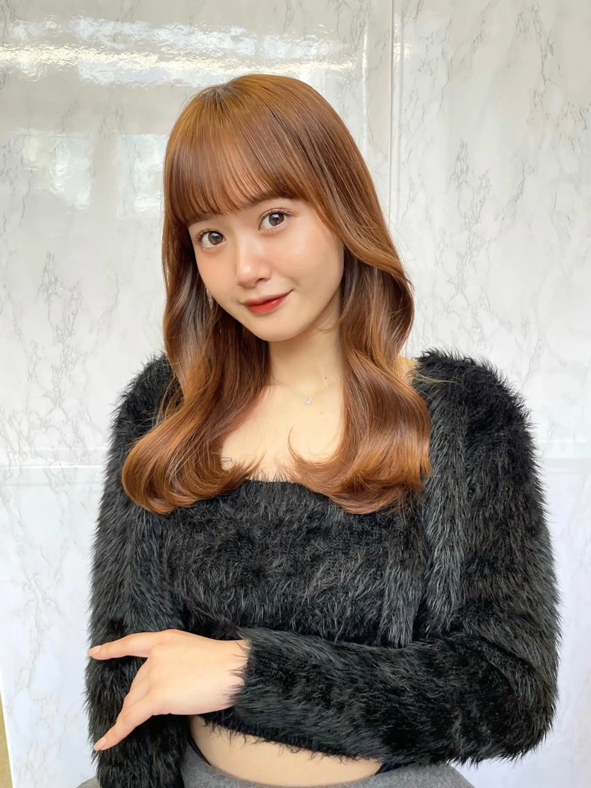 セミロング カラー ブリーチ ダブルカラー ブリーチなしカラー 盛れる顔周り /透明感/かりん🎀のヘアスタイル