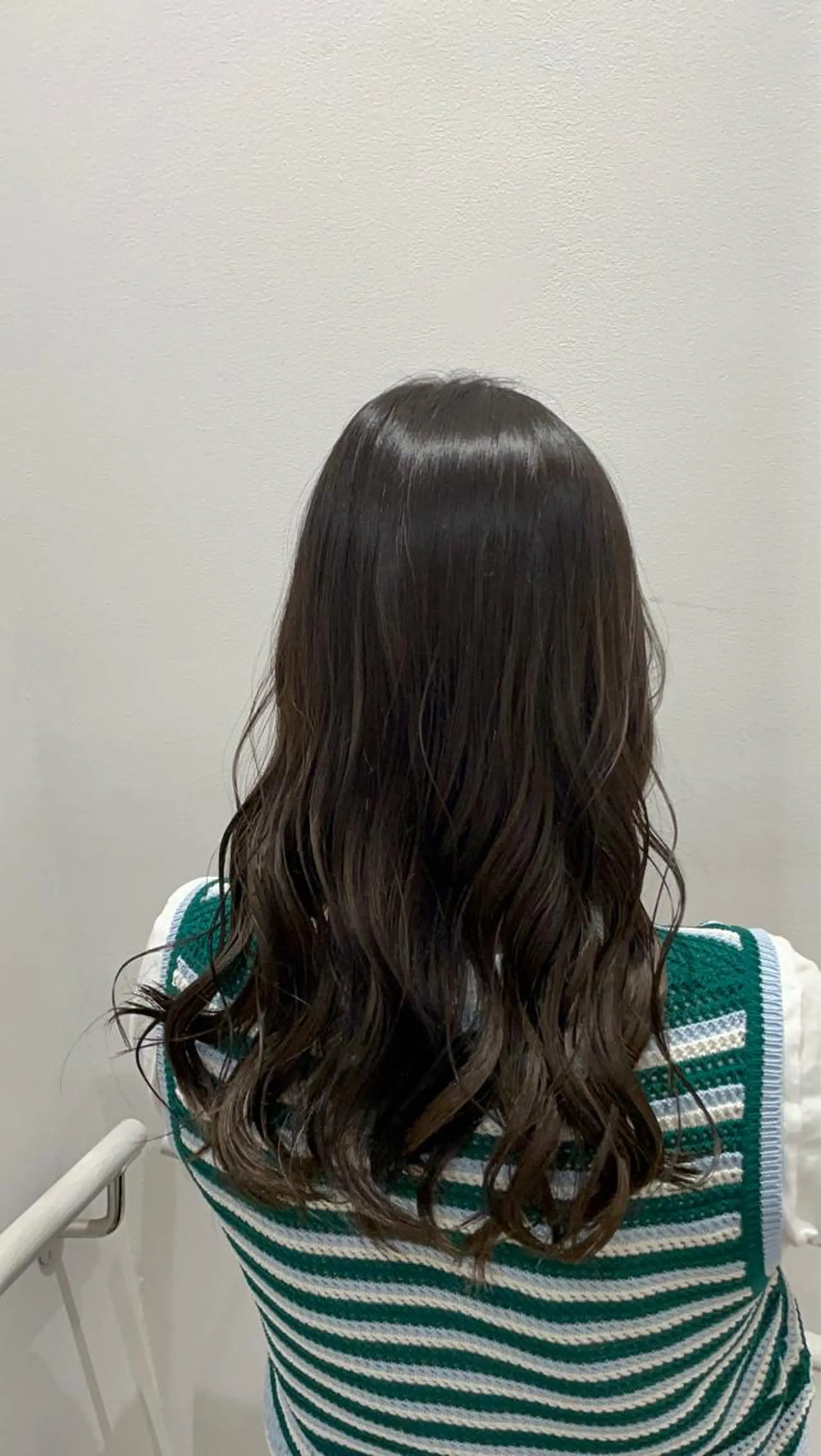 ロング ヘアアレンジ ヘアカラー 黒井 瑠菜のヘアスタイル