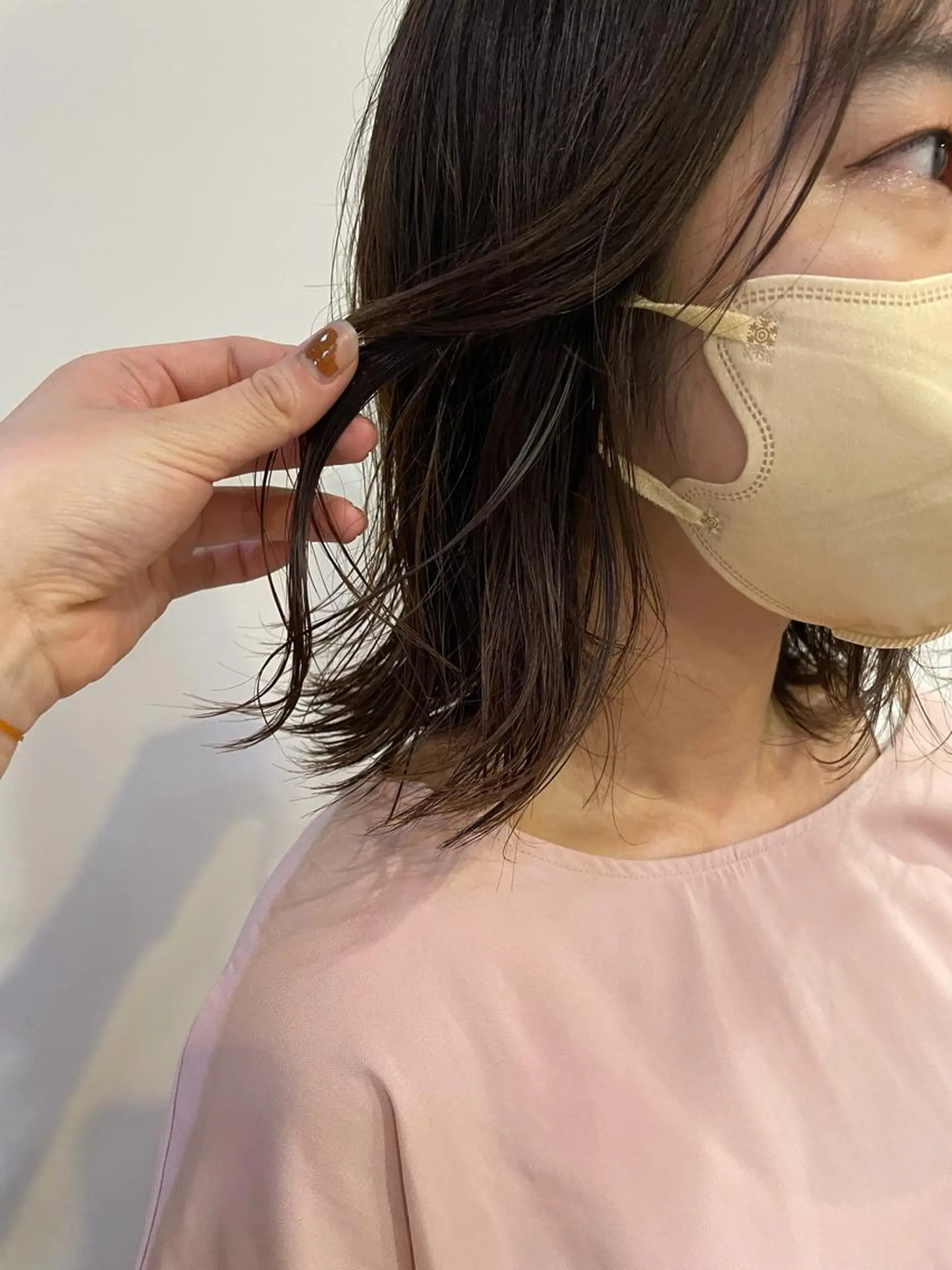 ミディアム カラー silo所属・silo MOKA 顔周りカット🦦のヘアスタイル