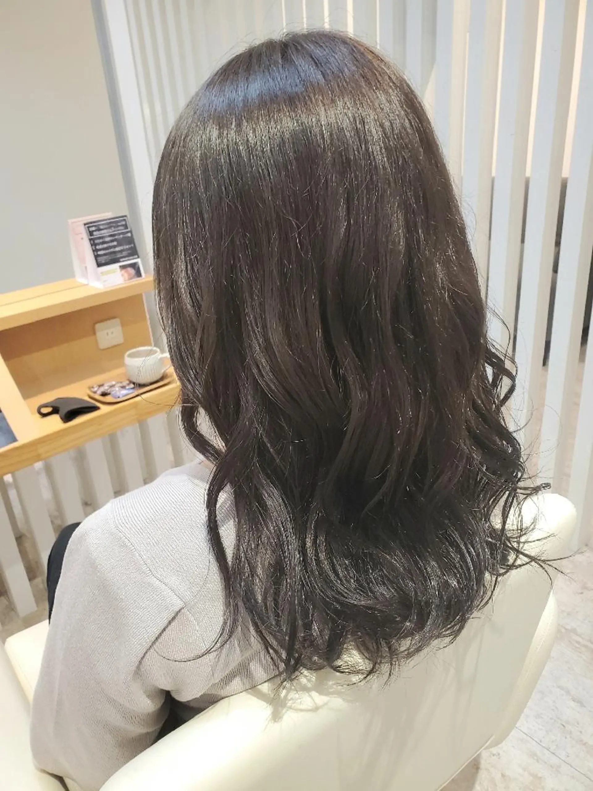 セミロング カラー ベージュカラー フォギーベージュ 北九州美容室 🕊️わかな✂︎のヘアスタイル