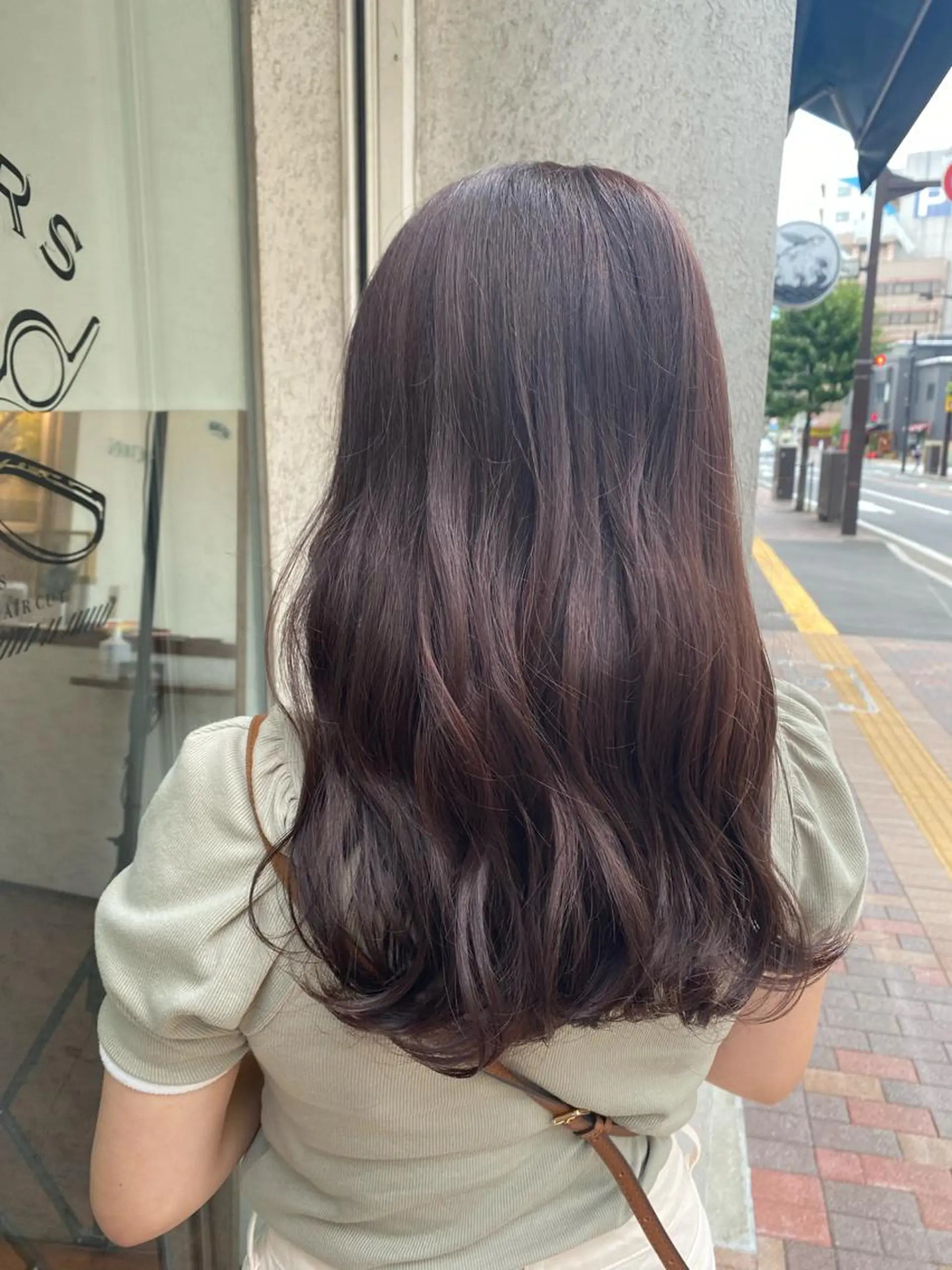 セミロング カラー カット ヘアカラー トリートメント haru .のヘアスタイル