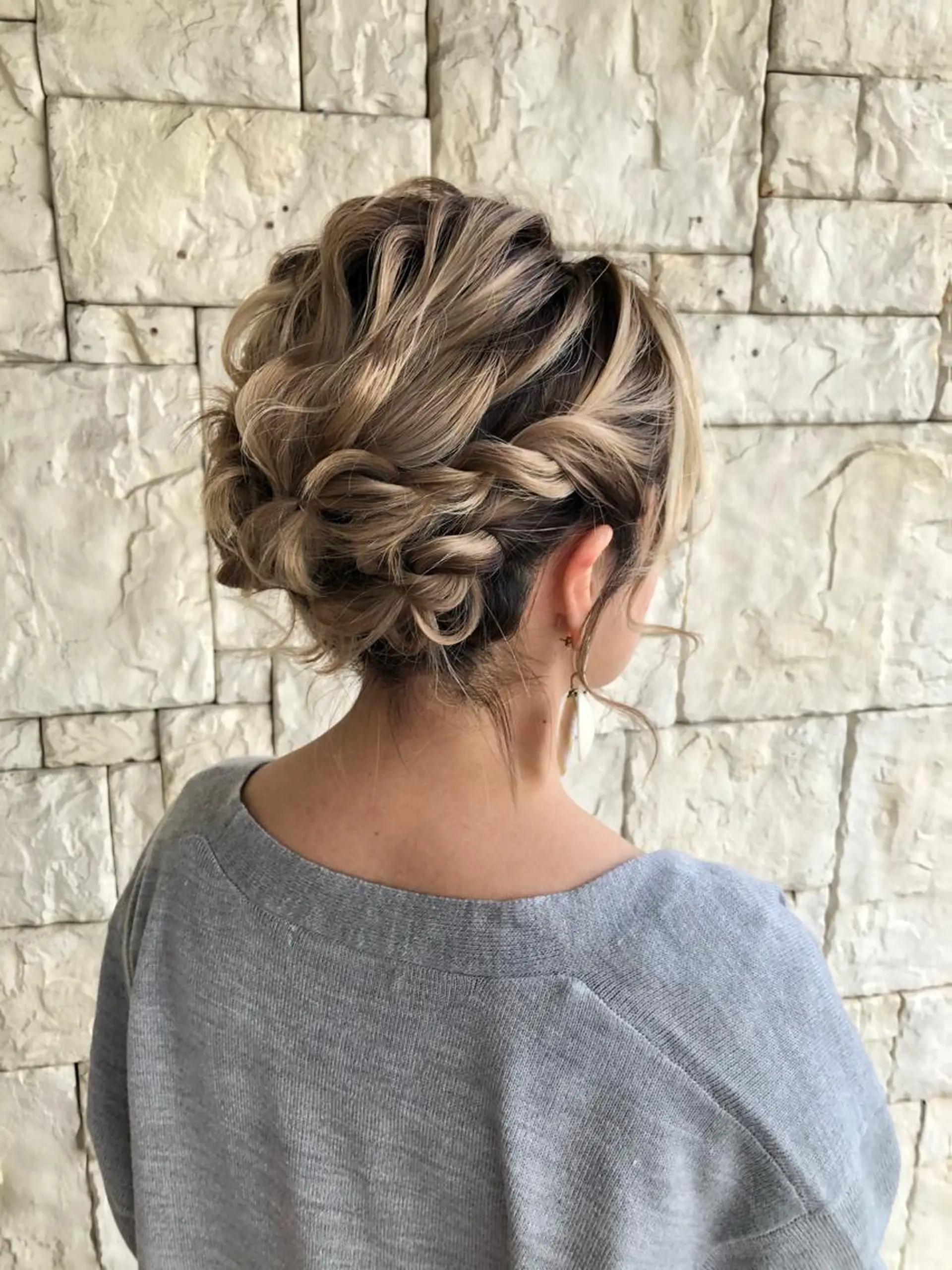 Cheri Cherie所属・井上 歩美のヘアスタイル