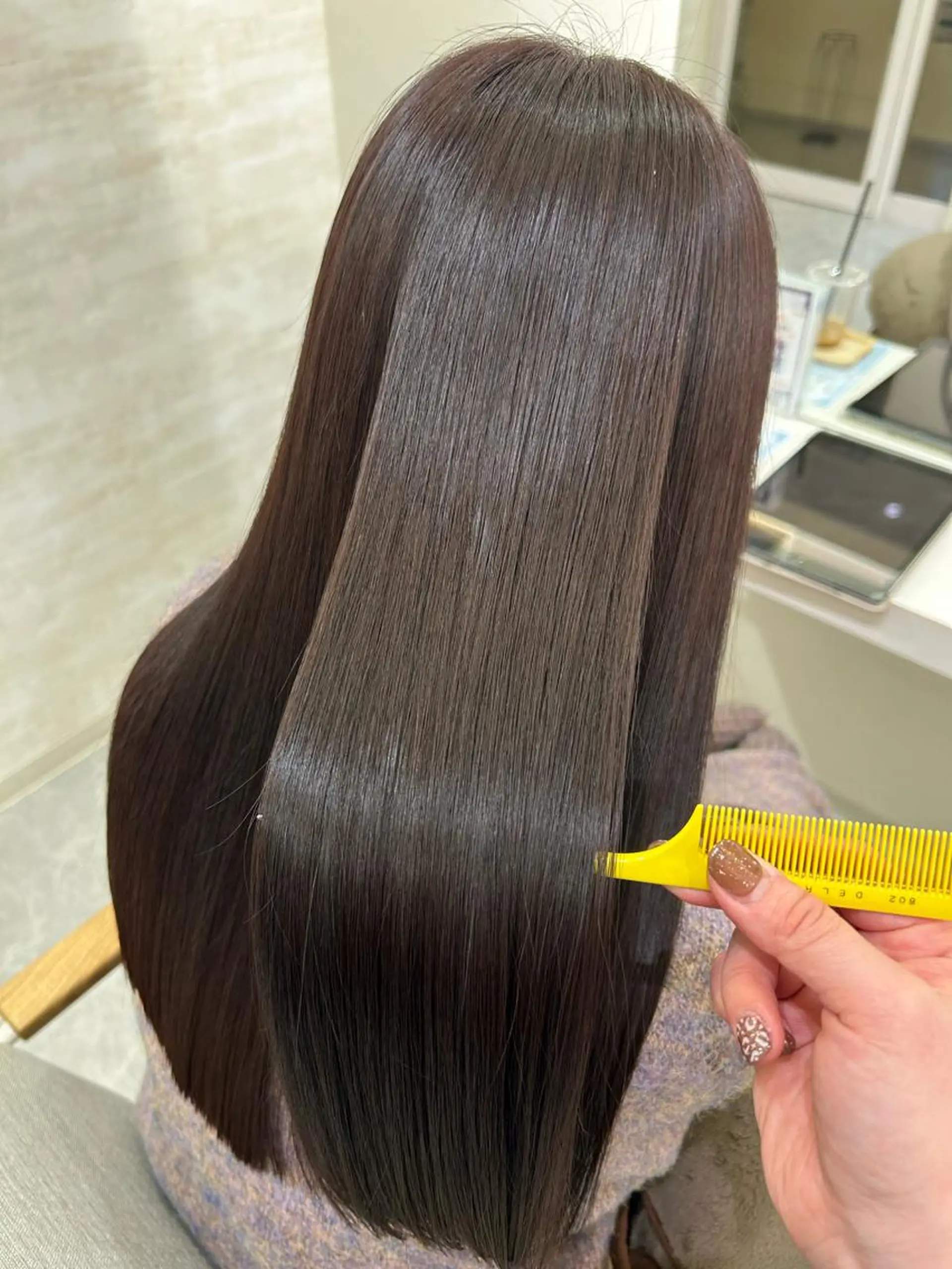 ロング カラー カット ヘアカラー トリートメント 髪質改善&艶感カラー 🪄岡井美結のヘアスタイル