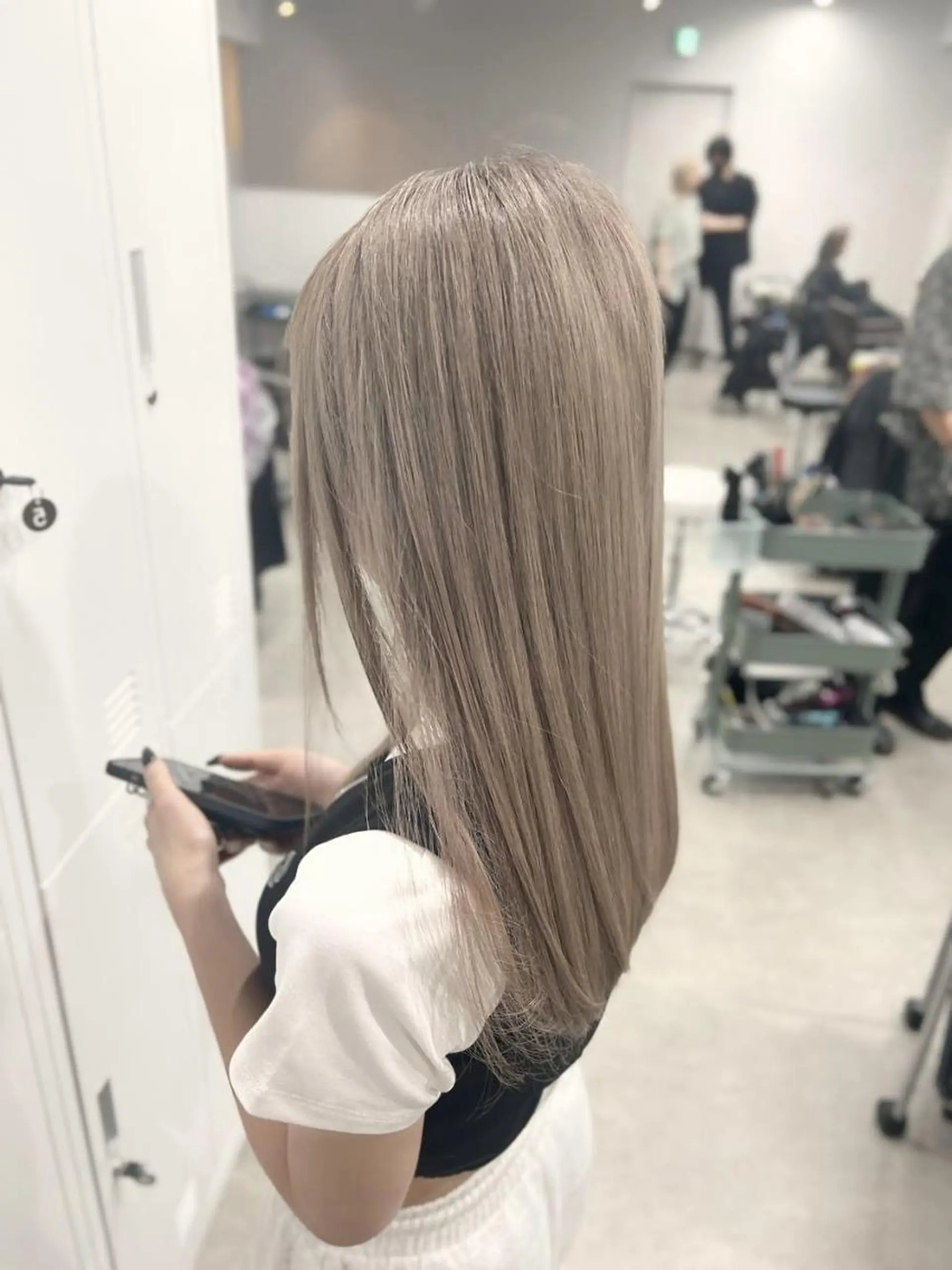 ロング カラー ✨【公式】 juhl.横浜✨のヘアスタイル