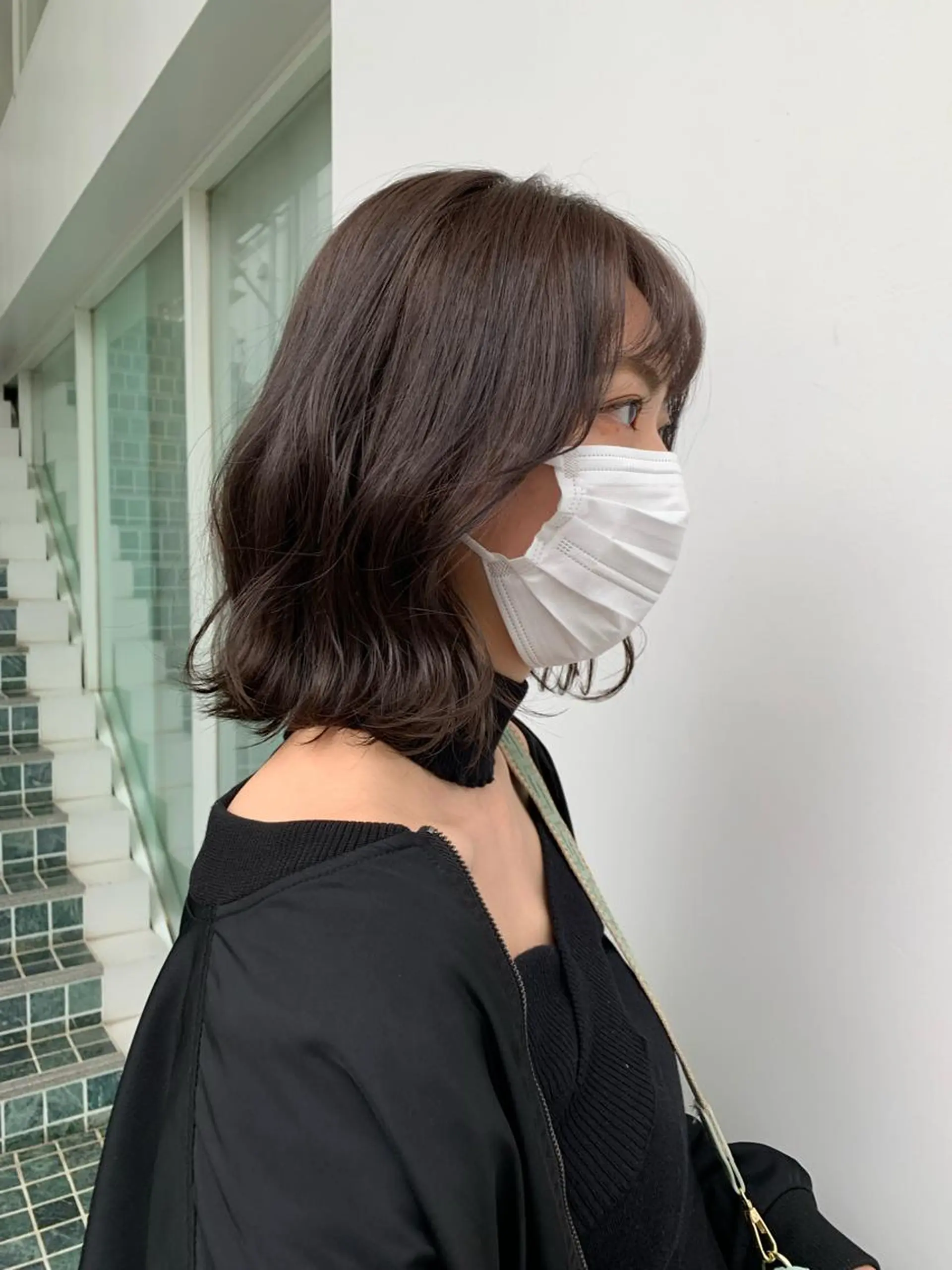 ショート カラー ベージュカラー ブリーチ イヤリングカラー ハイライトカラー イルミナカラー SALOWIN表参道店所属・マンツーマン×半個室 まちだきょうすけのヘアスタイル