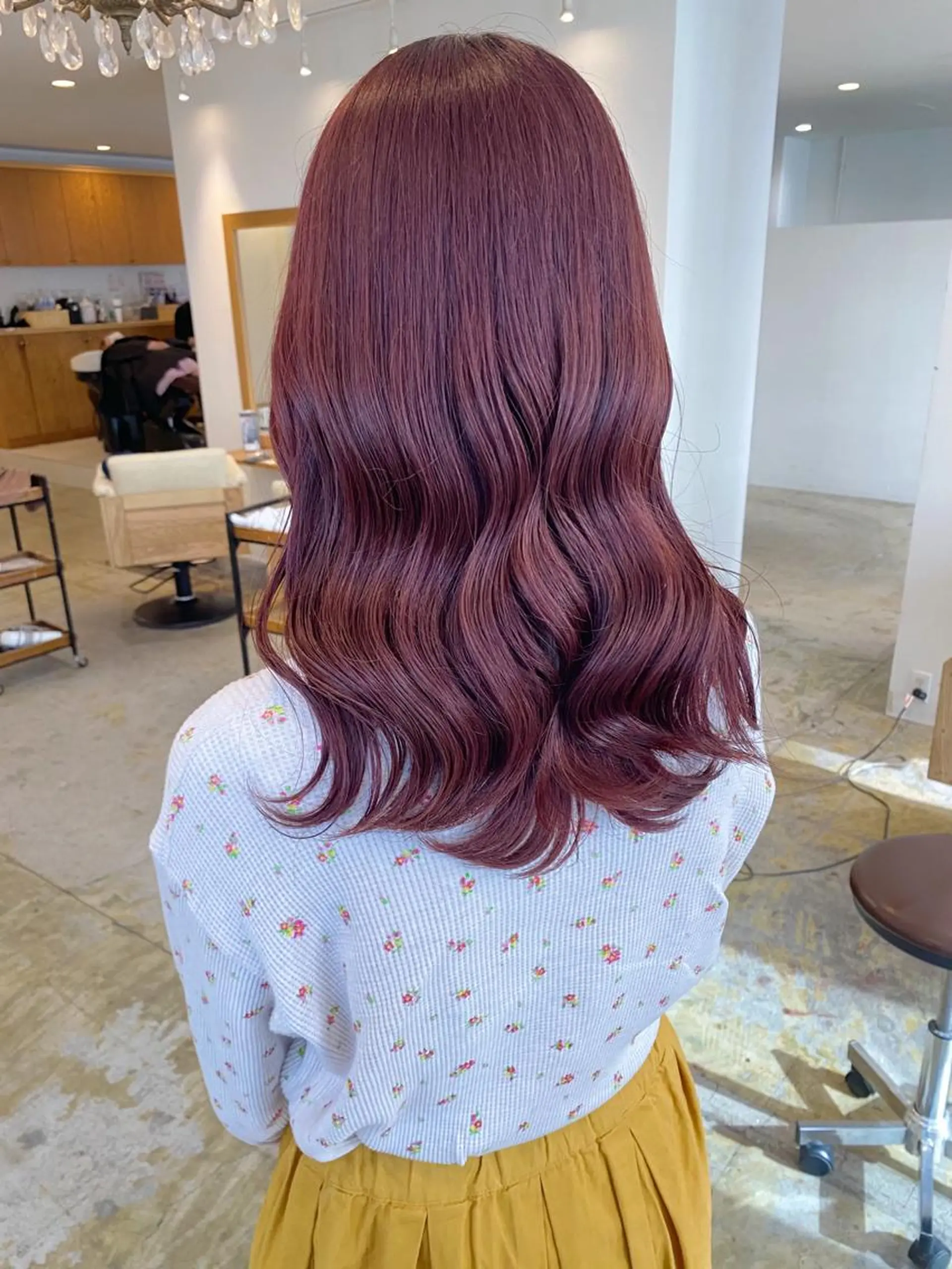 セミロング カラー ブリーチ レッドカラー 🌈モリグチ ケイスケ🦄のヘアスタイル