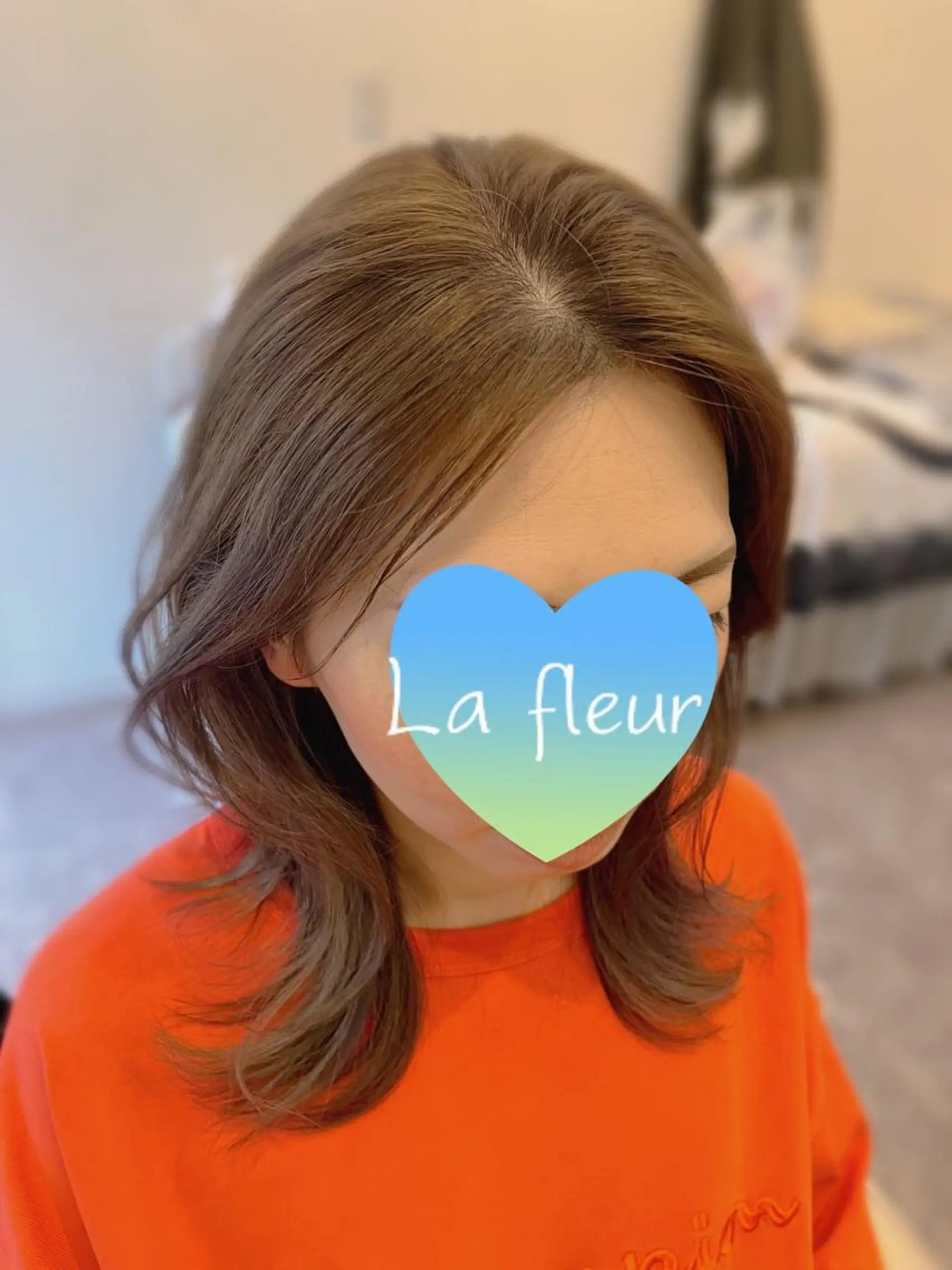 ミディアム くびれヘア La.fleur ラ.フルールのヘアスタイル