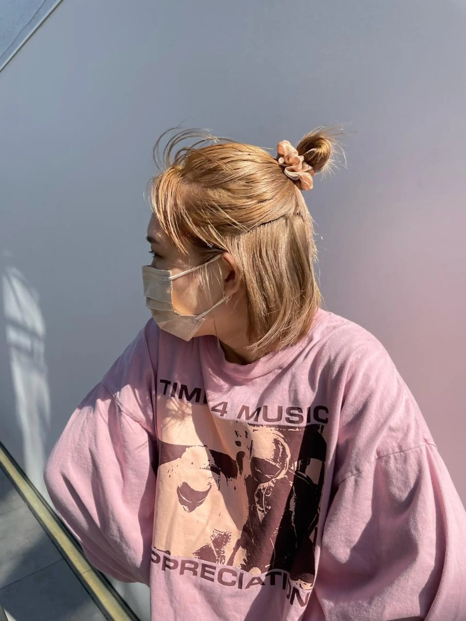 ショート カラー ネイル マツエク・マツパ アイブロウ ヘアカラー トリートメント ⭐ハイトーンブリーチ ミルクティーピンクのヘアスタイル