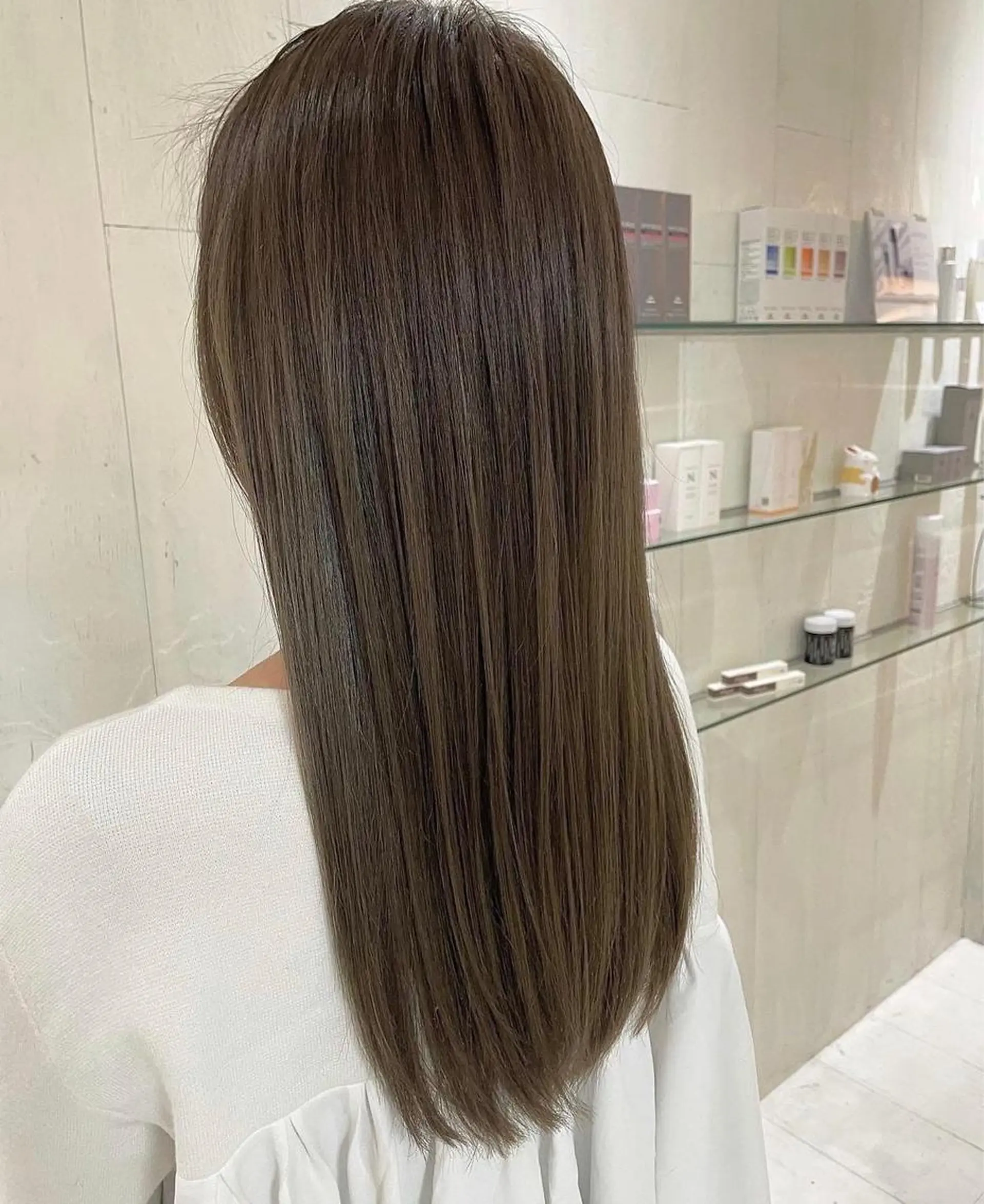 ロング カラー アッシュ 外国人風カラー レイヤーカット トリートメント カット ヘアカラー トリートメント 河合秀明/ショート /ボブ/レイヤーのヘアスタイル