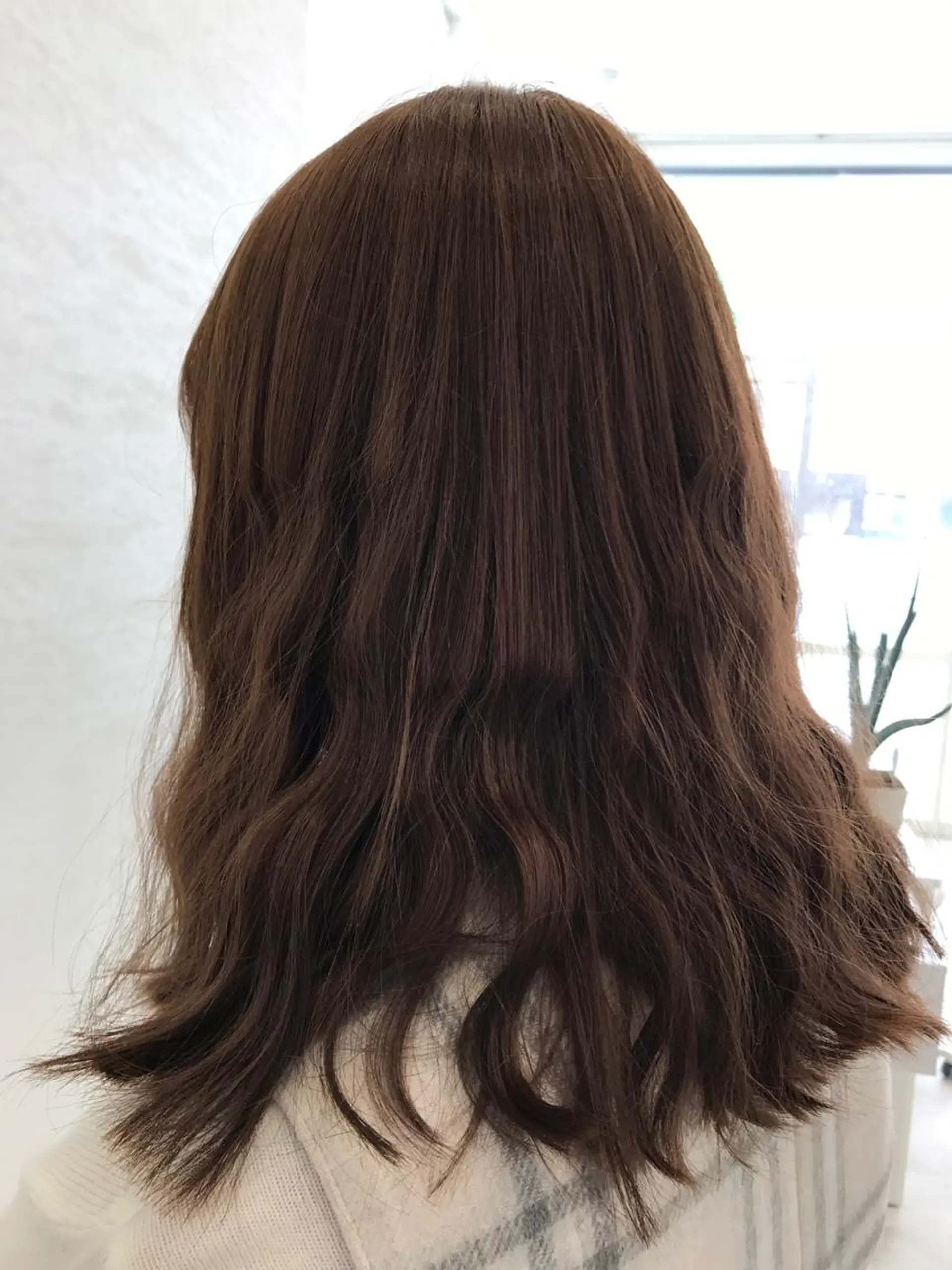 ロング 内山 亜紀のヘアスタイル