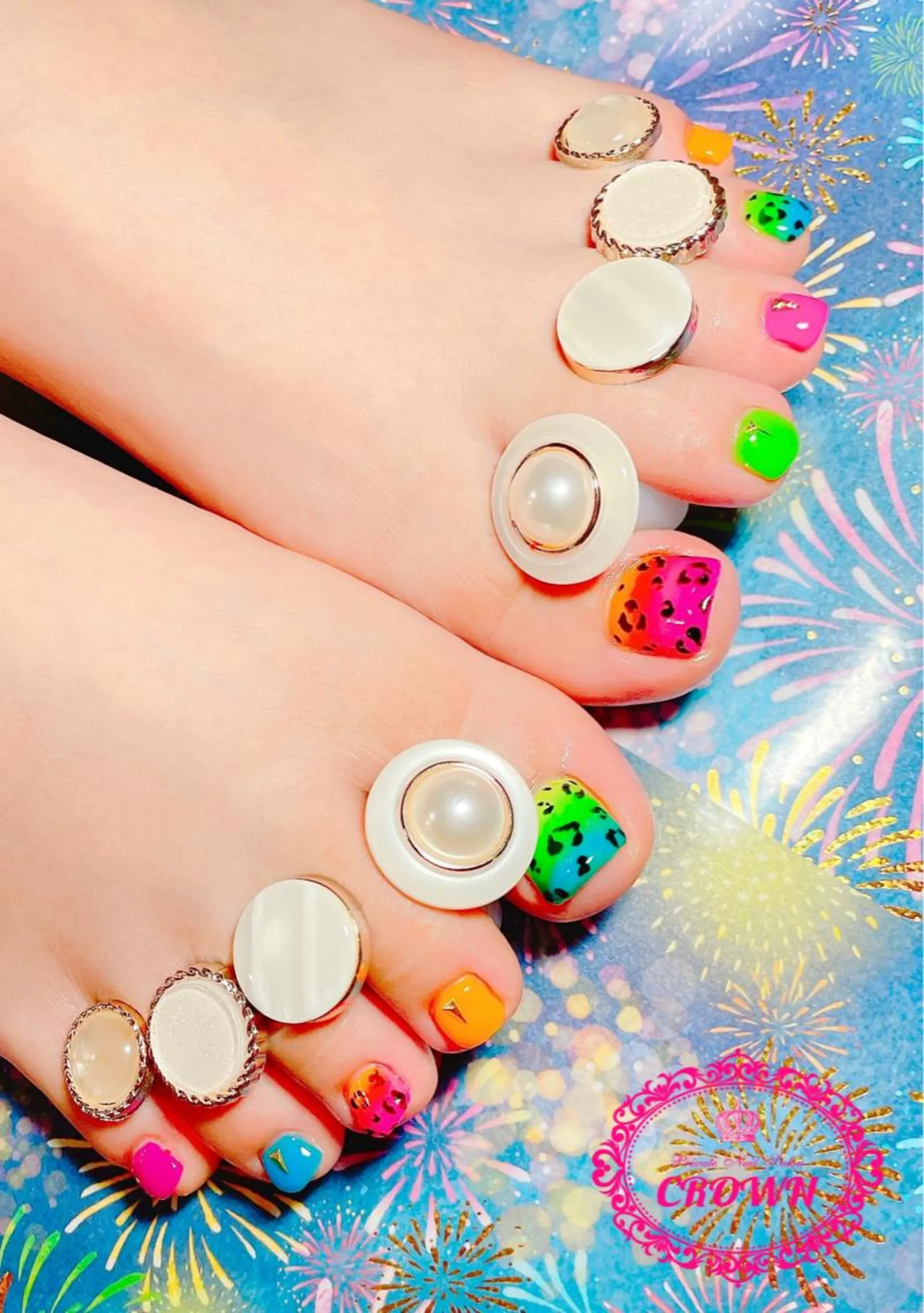 ネイル CROWN プライベートサロンのネイルデザイン