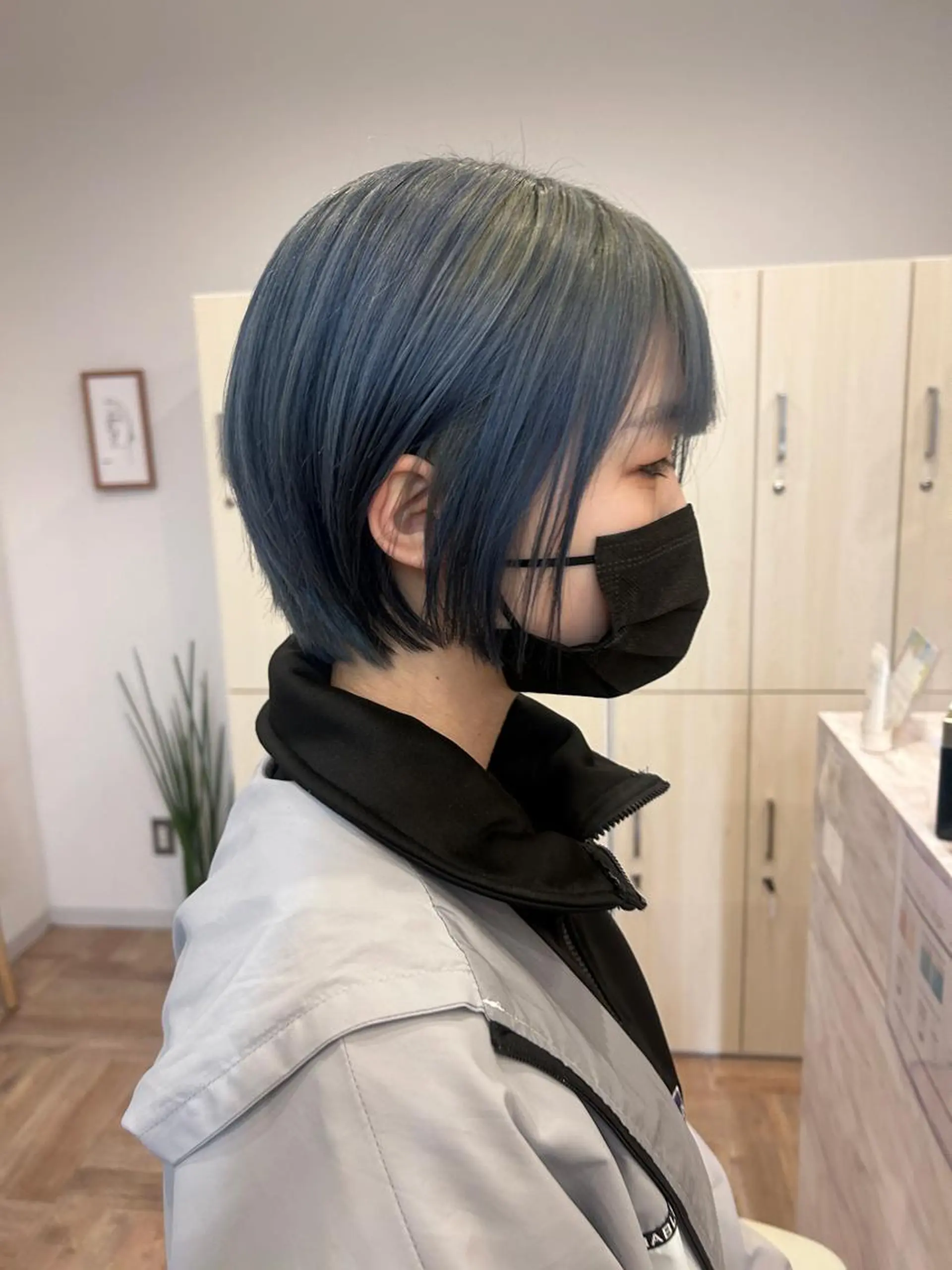 ショート カラー 舟橋 りんかのヘアスタイル