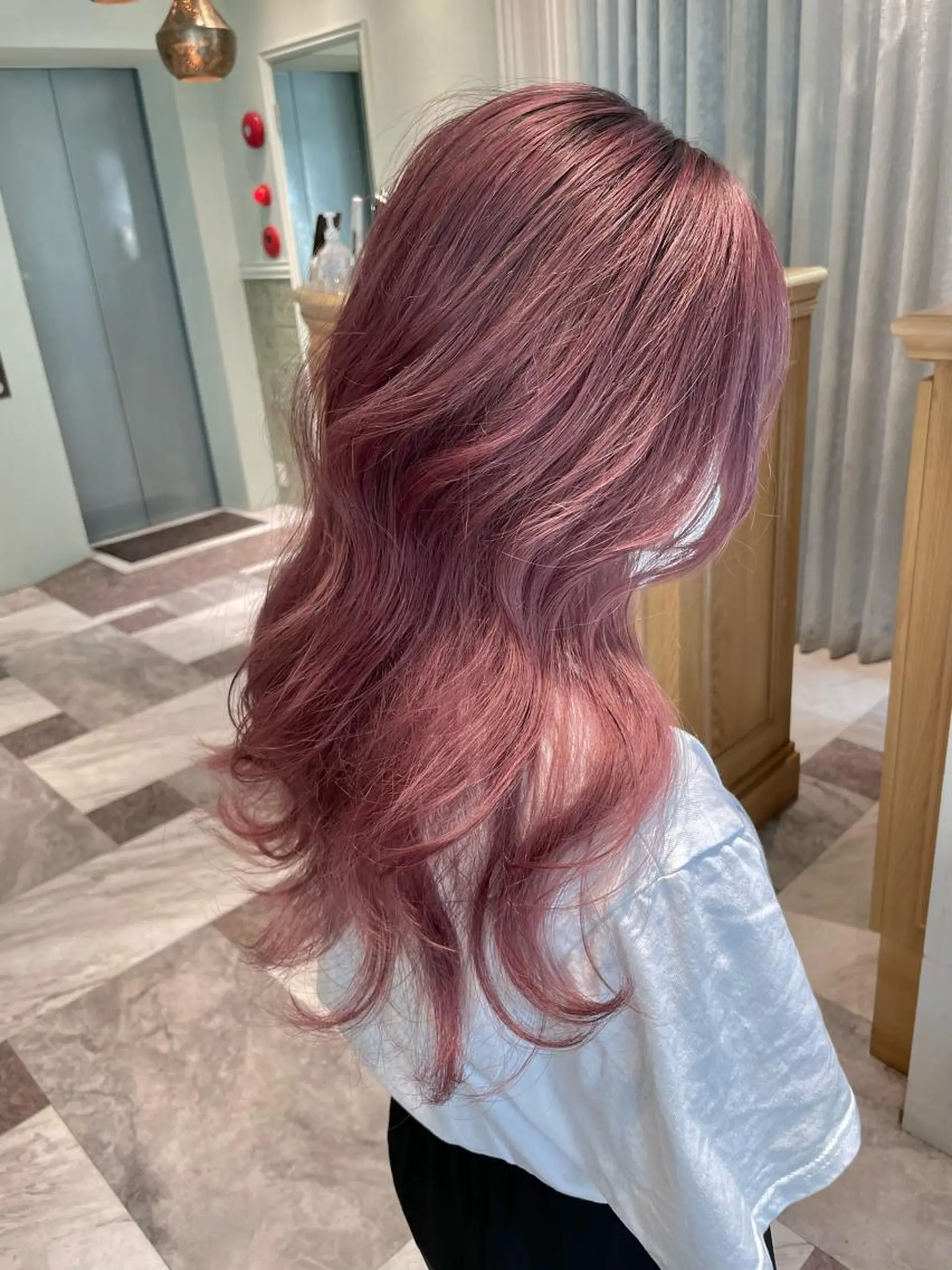 ロング カラー バレイヤージュ ブリーチ ケアブリーチ ダブルカラー グラデーションカラー 美髪/カラー 美容院🌈渡辺隼也のヘアスタイル