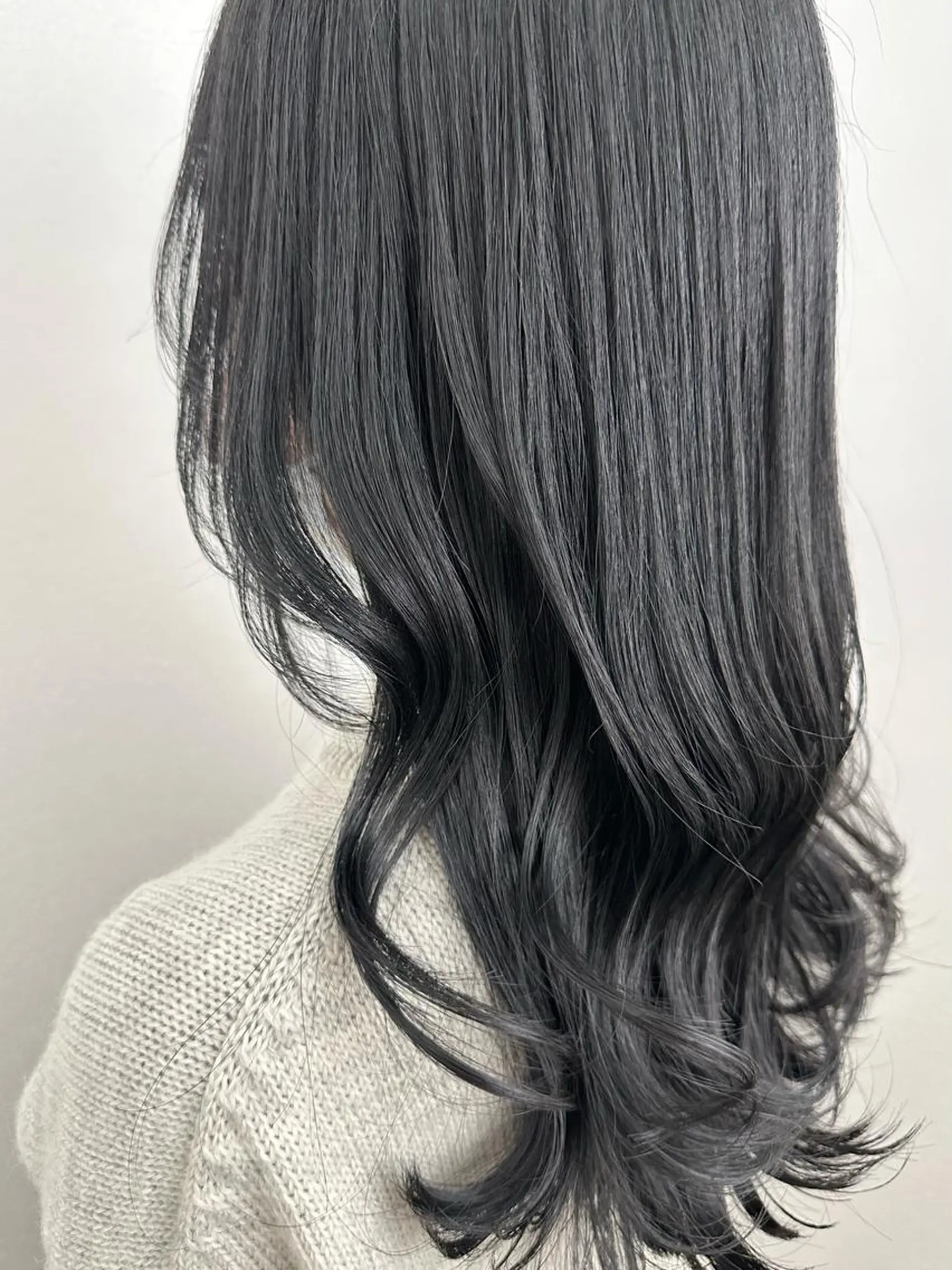 ロング カラー カット ヘアカラー KNOWHOW京都所属・トレンド/顔まわり/ レイヤー/グレージュのヘアスタイル