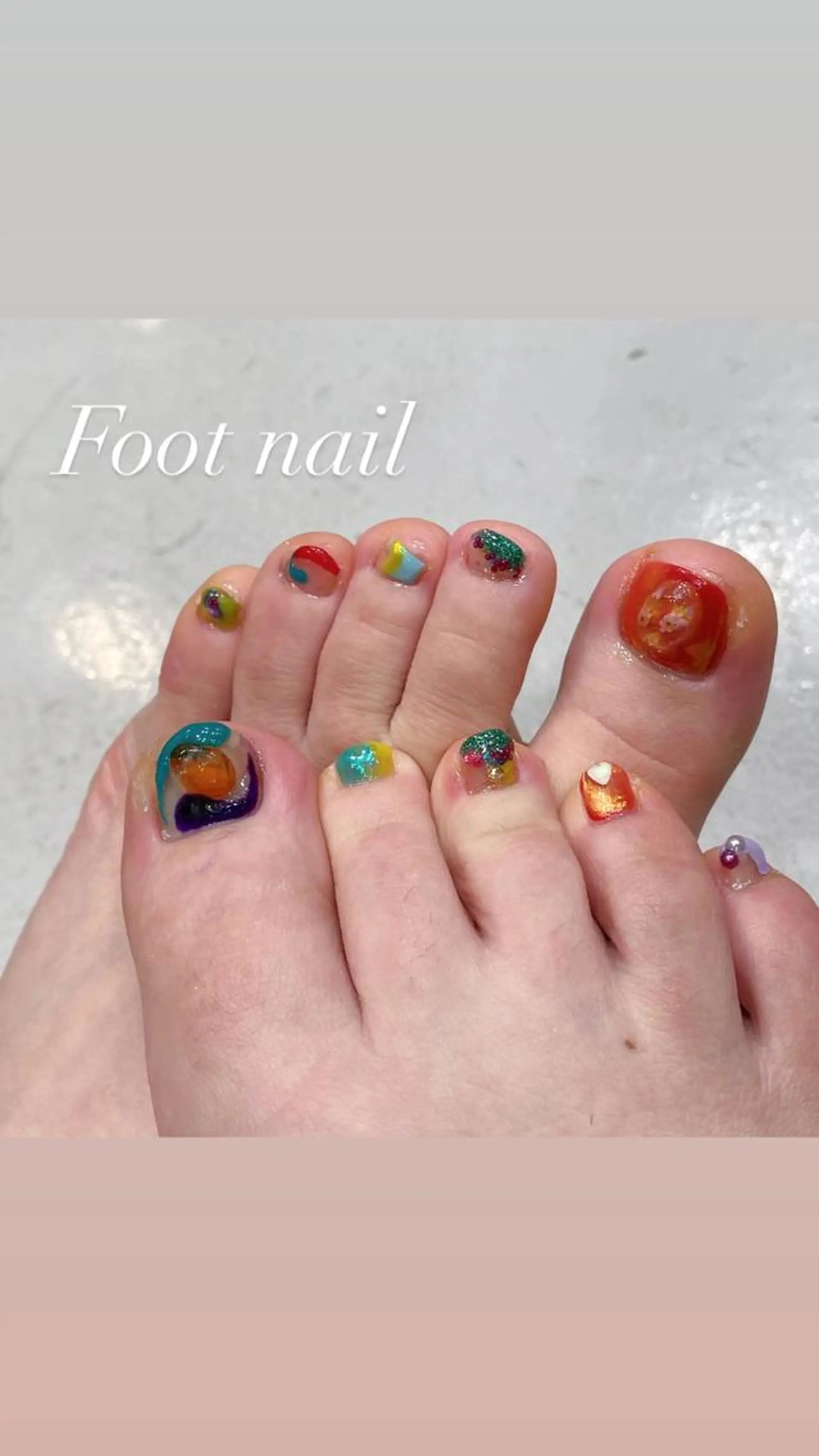 ネイル フットネイル フットネイル 淡色ネイル 🎀moeのネイルデザイン