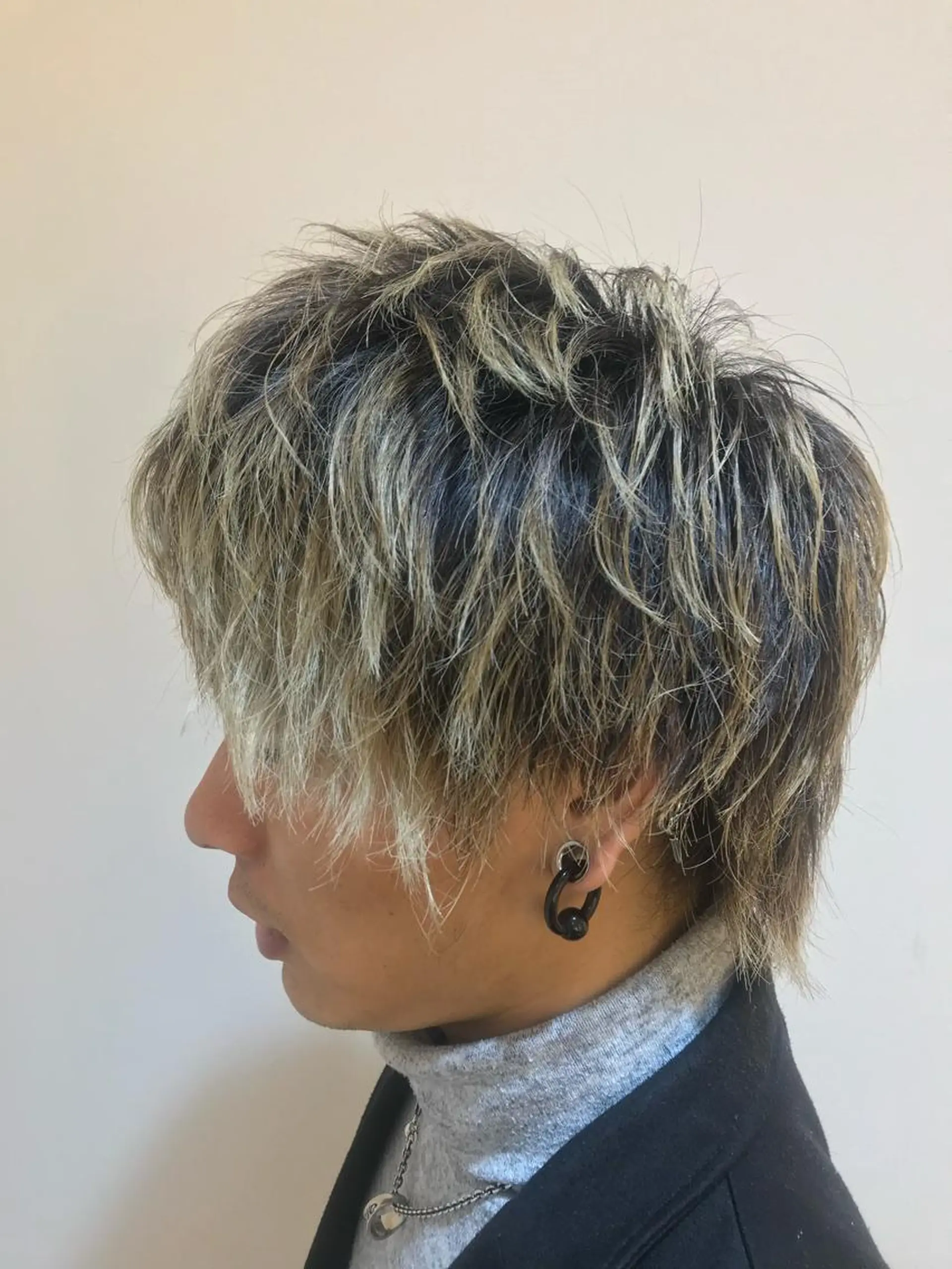 ショート カラー メンズ メンズカット 三村洸斗のヘアスタイル