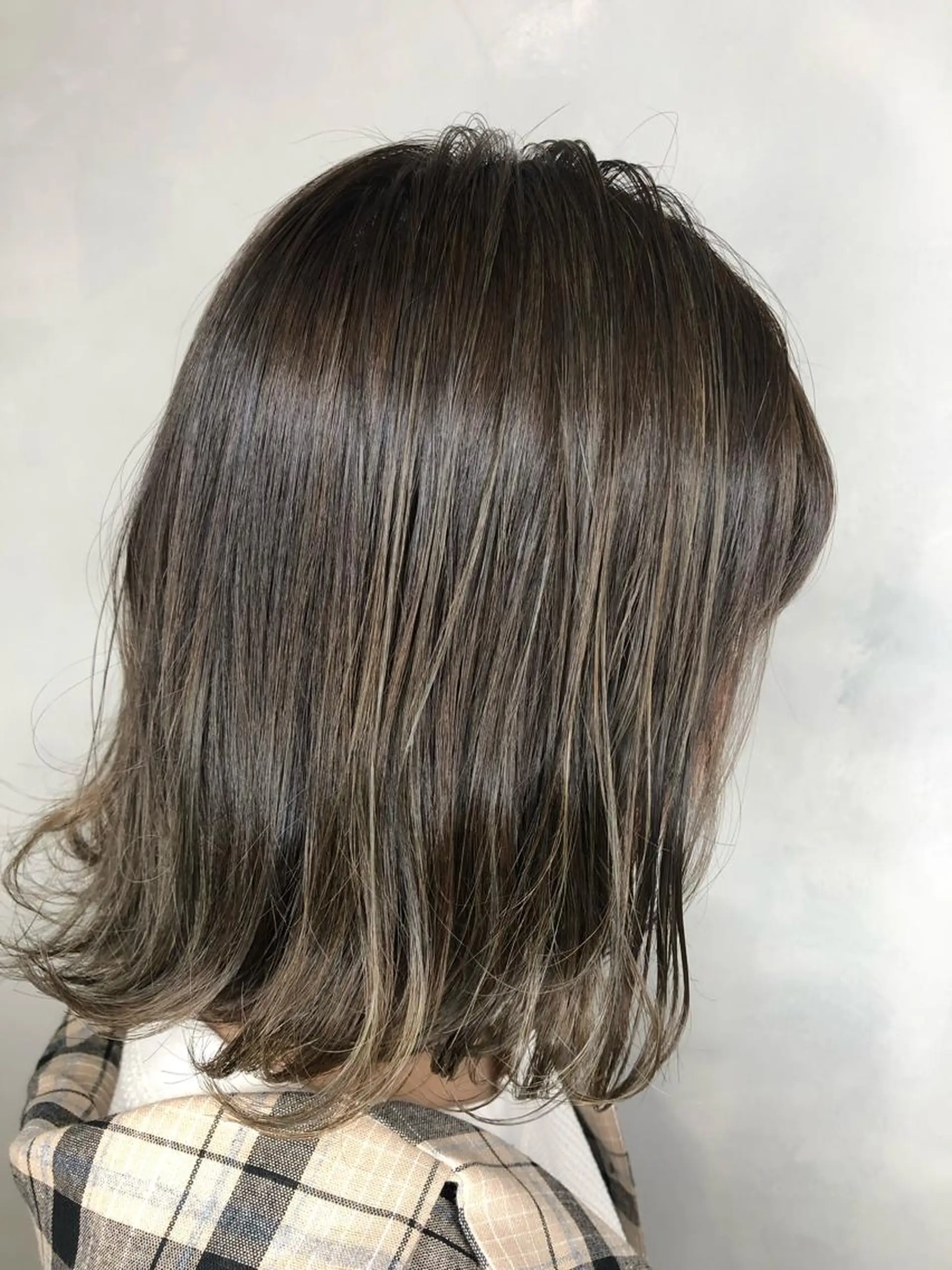 ショート カラー 縮毛矯正、似合わせ カット✂️大谷勇輝のヘアスタイル