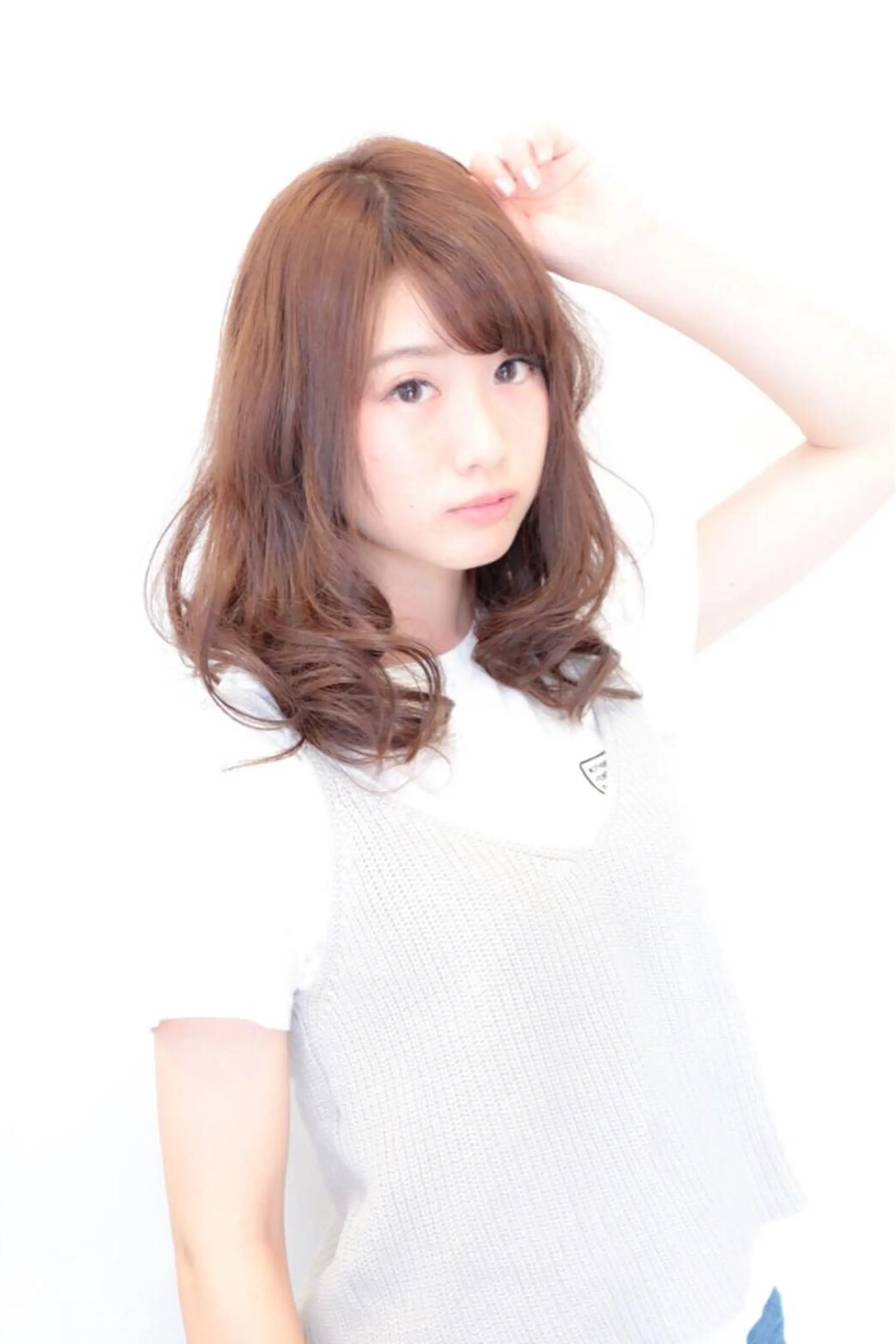 セミロング 小林 伊織のヘアスタイル