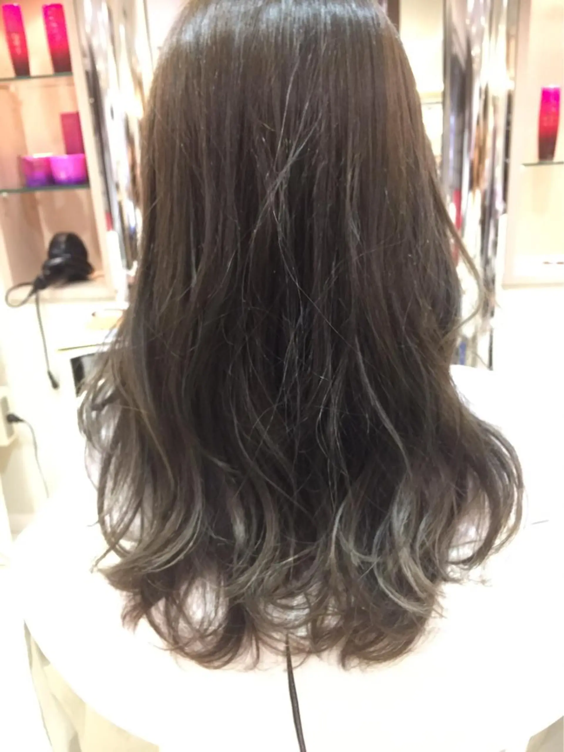 ロング カラー ヘアカラー 縮毛矯正 🌼こやま かおり🌼のヘアスタイル