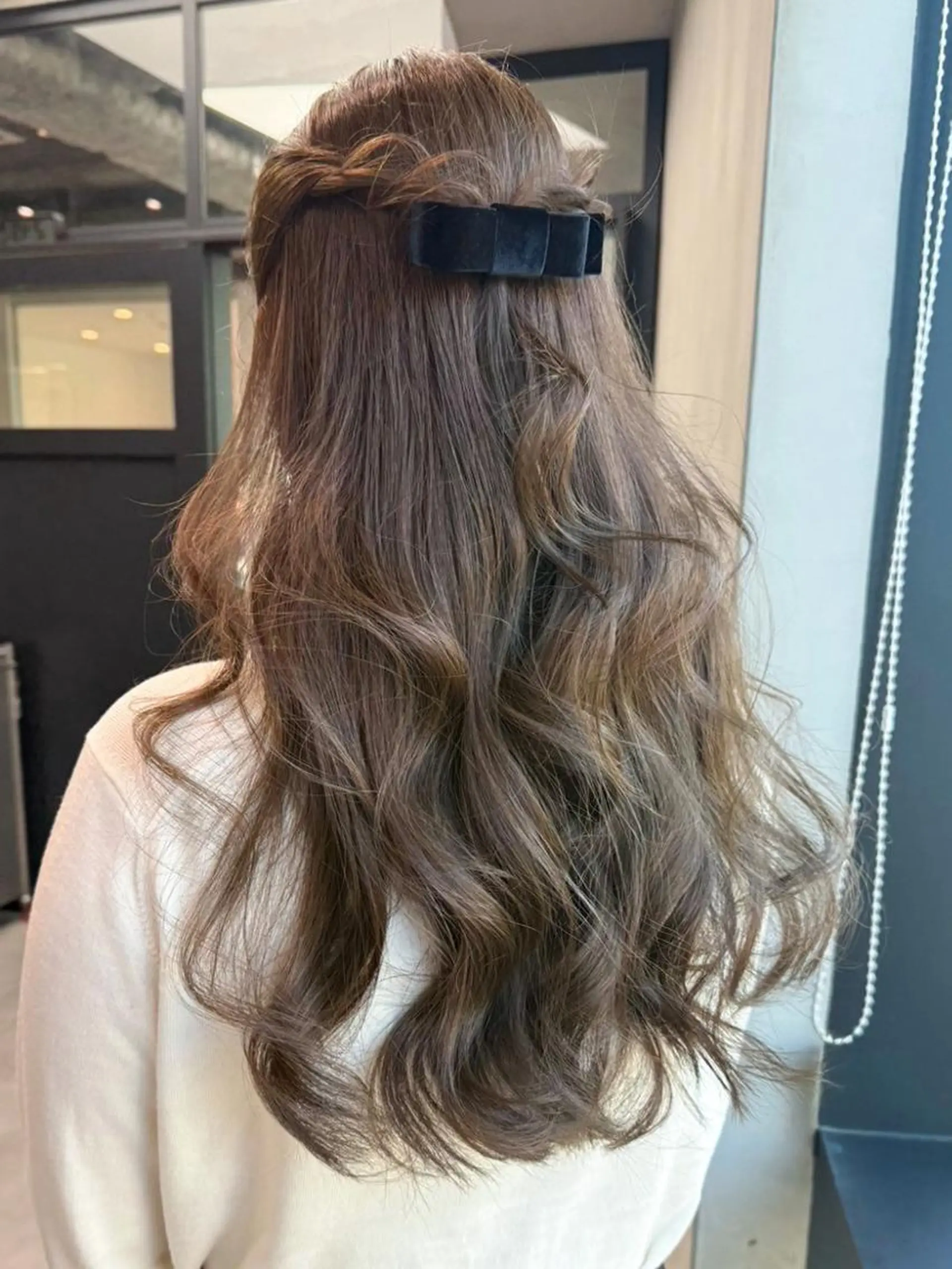 カラー セミロング ベージュカラー 似合わせカット カット ヘアカラー トリートメント ITby ALBUM 北千住店のヘアスタイル